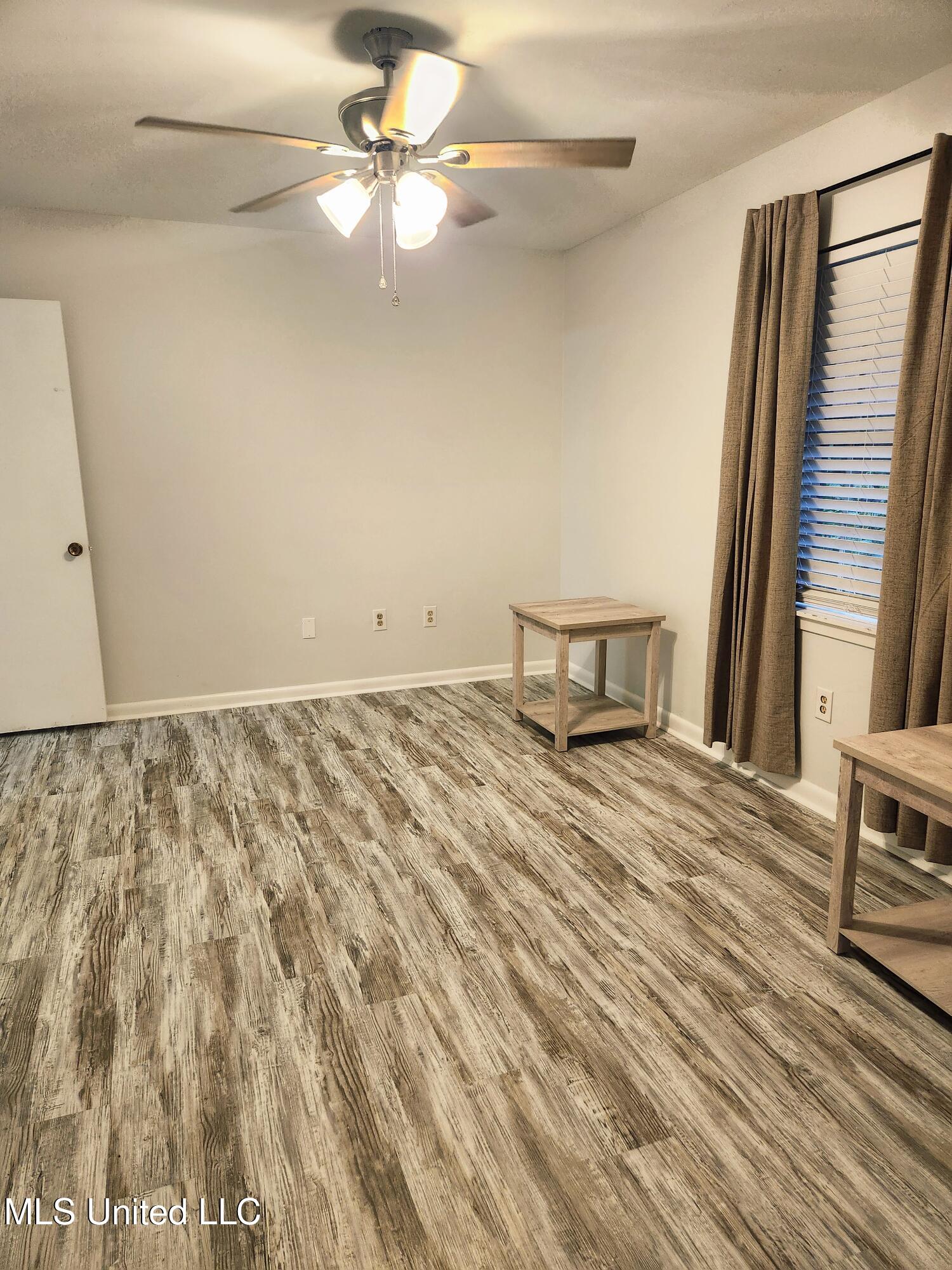 5155 Wayneland Drive, F3