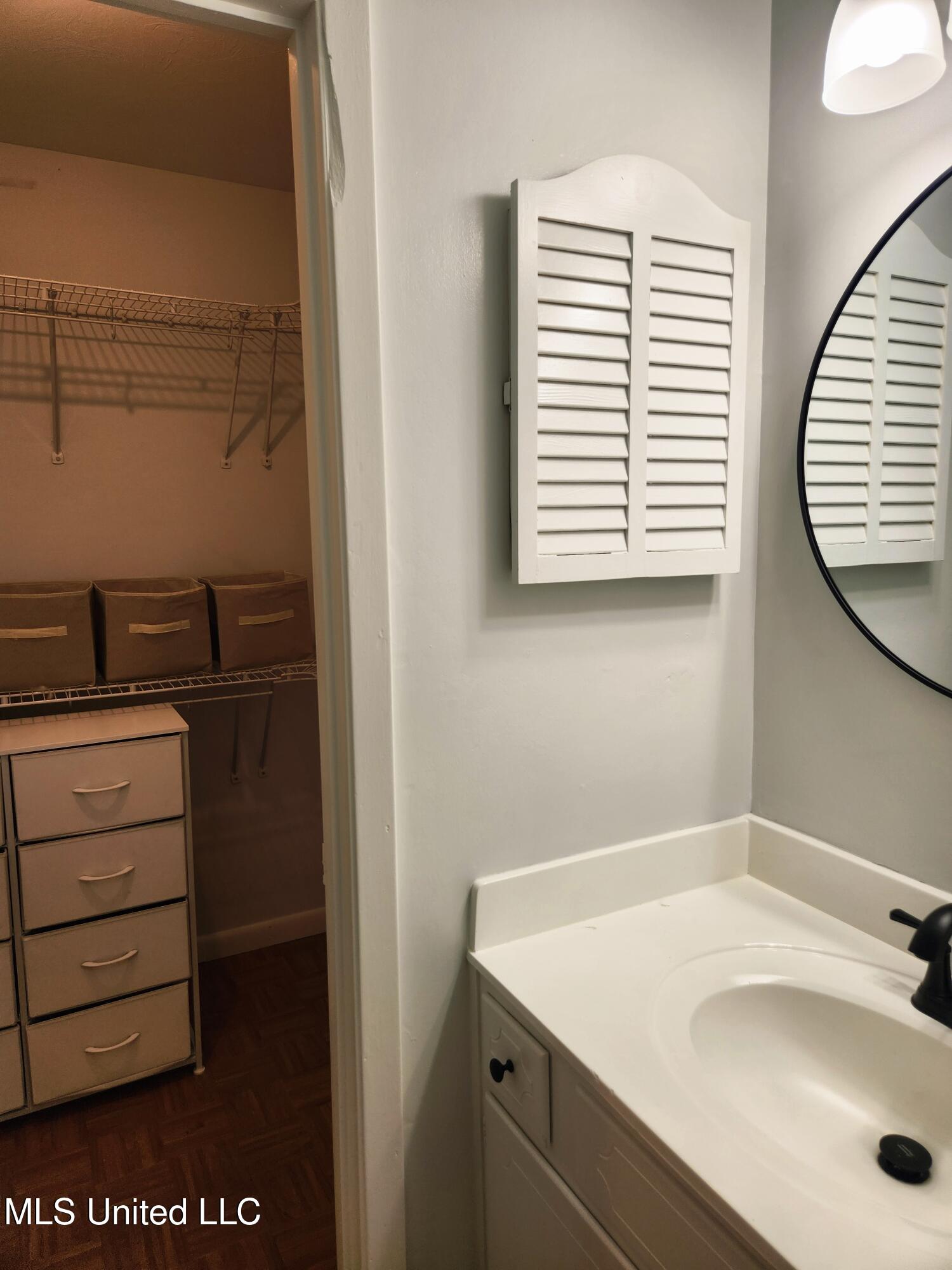 5155 Wayneland Drive, F3