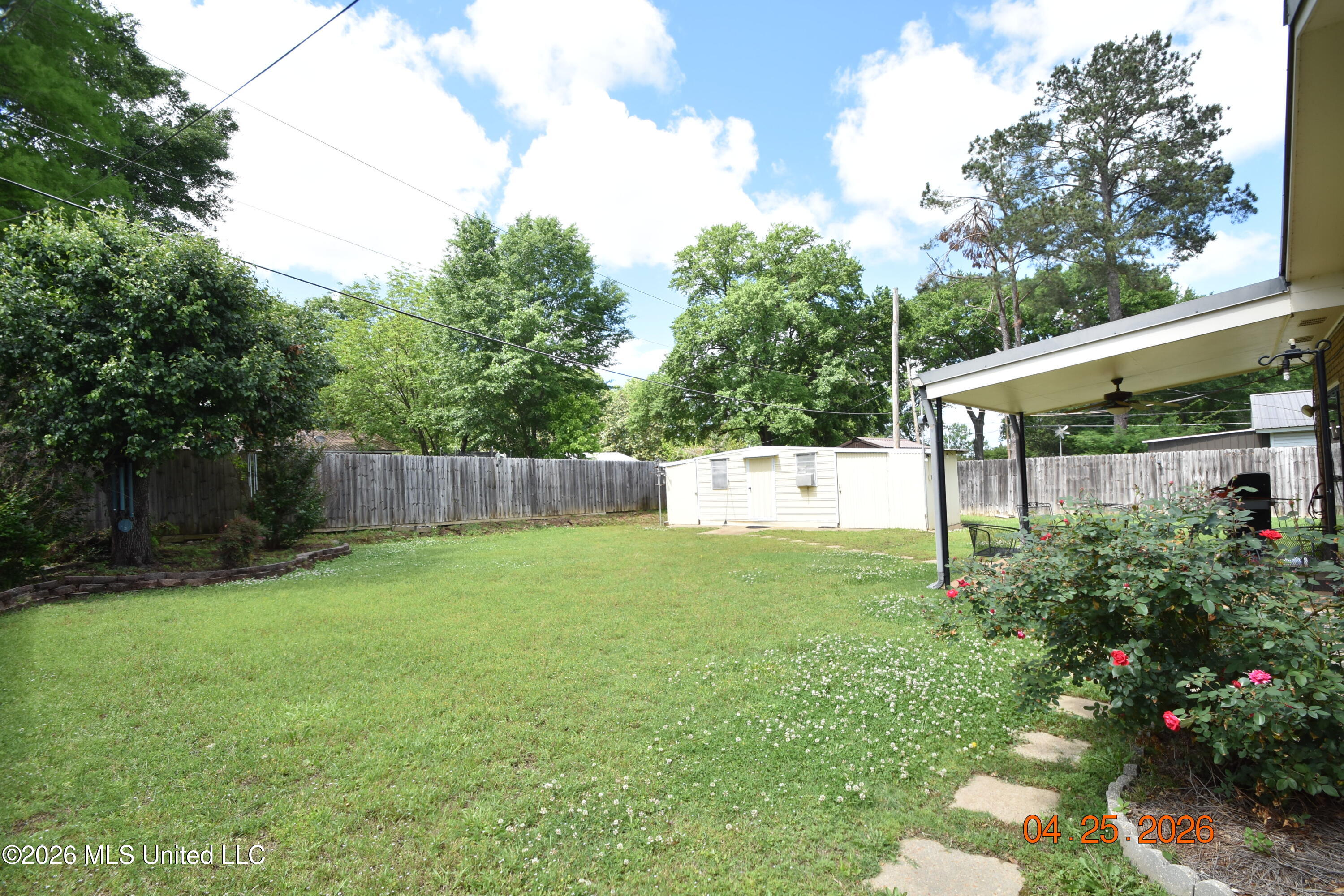 2049 Oakhurst Drive