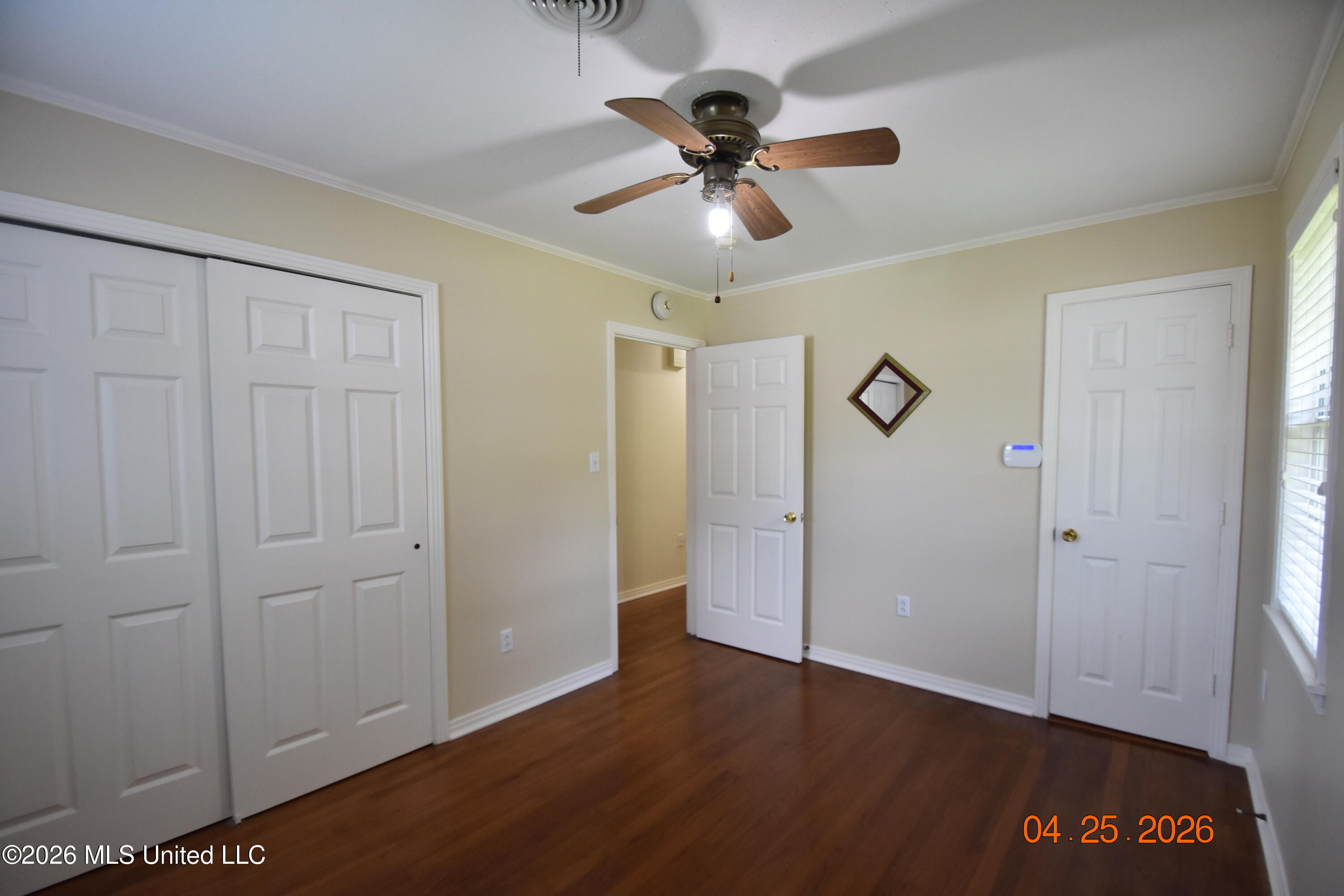 2049 Oakhurst Drive