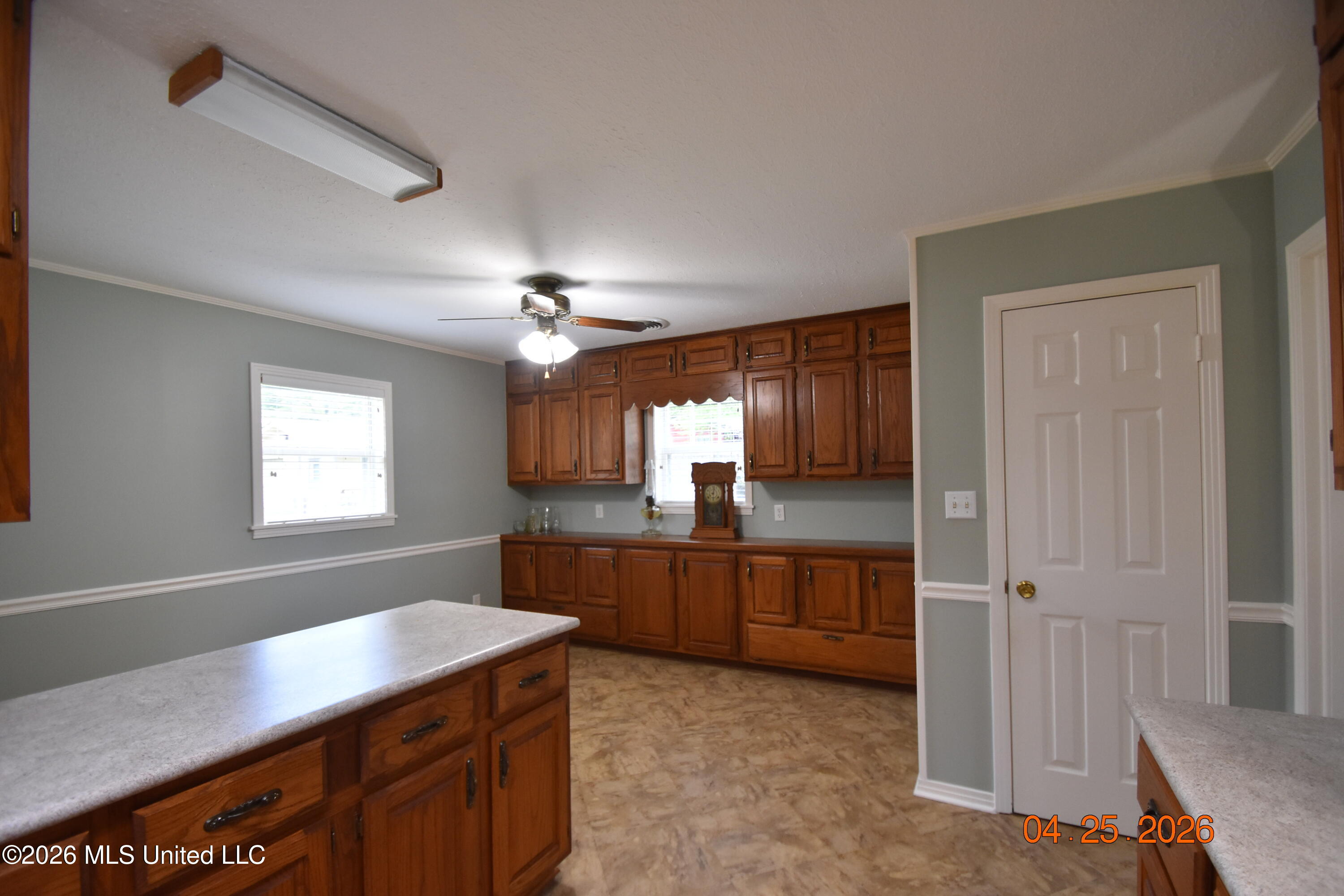 2049 Oakhurst Drive
