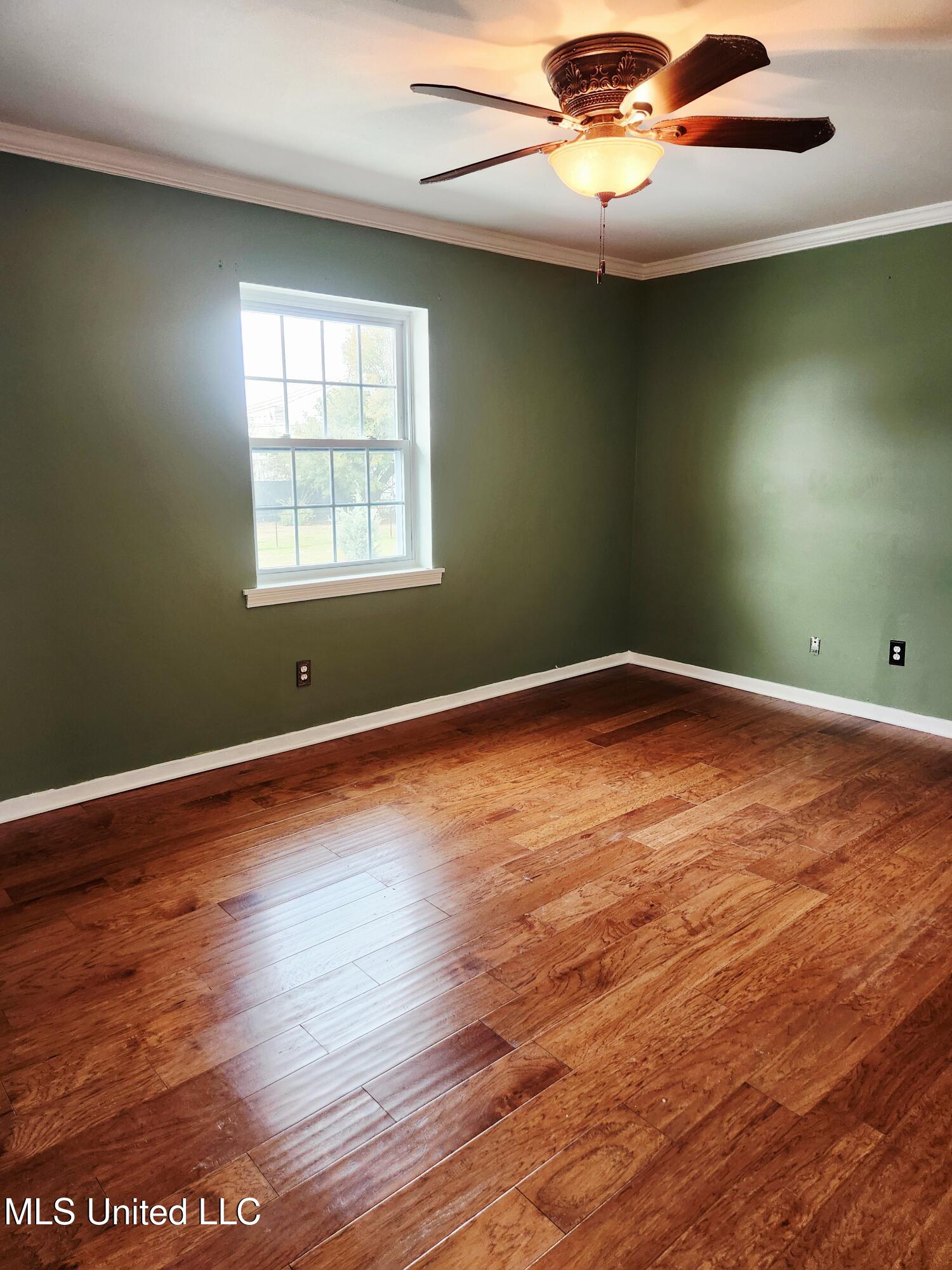 5025 Wayneland Drive, H3