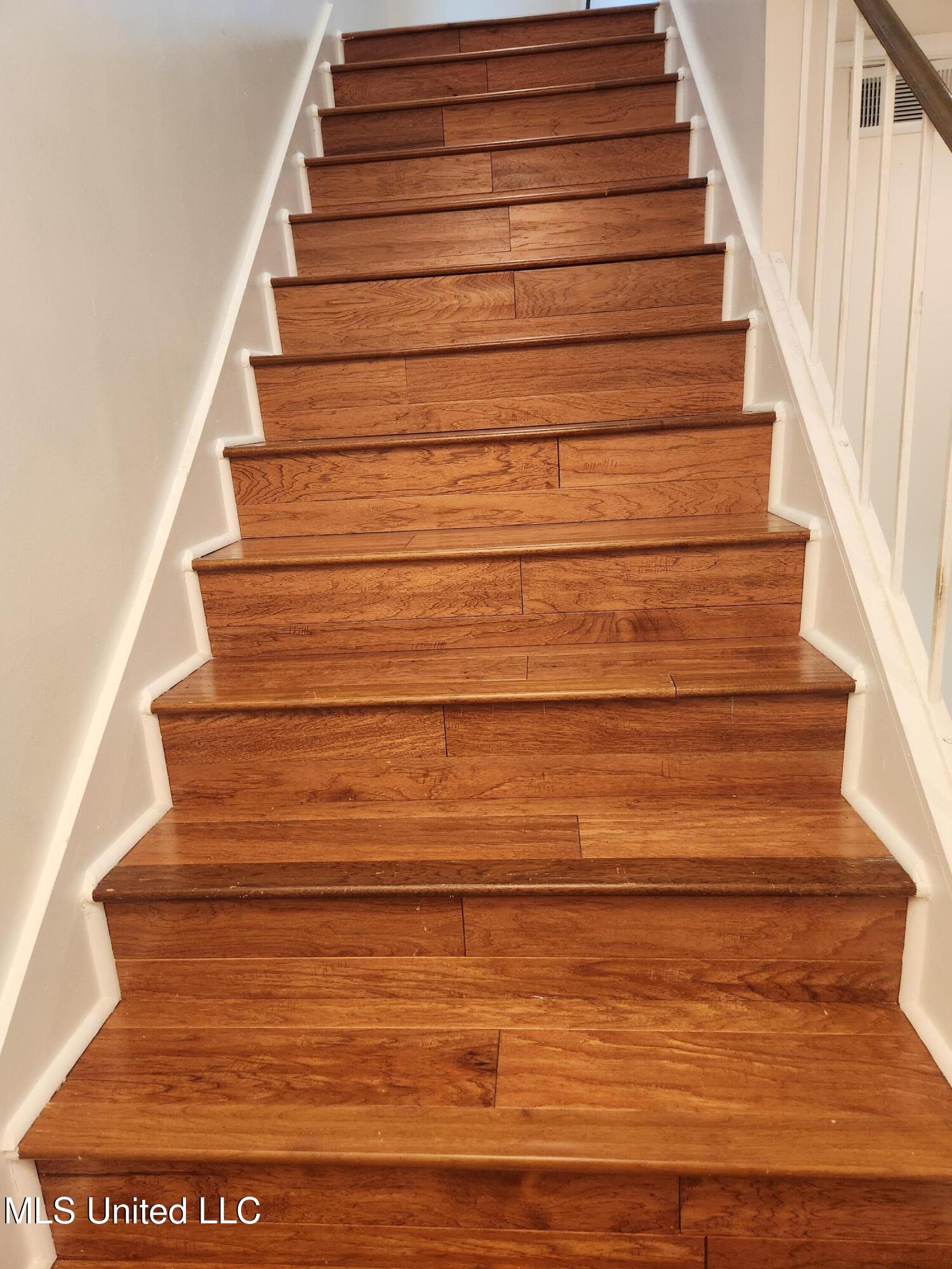 5025 Wayneland Drive, H3