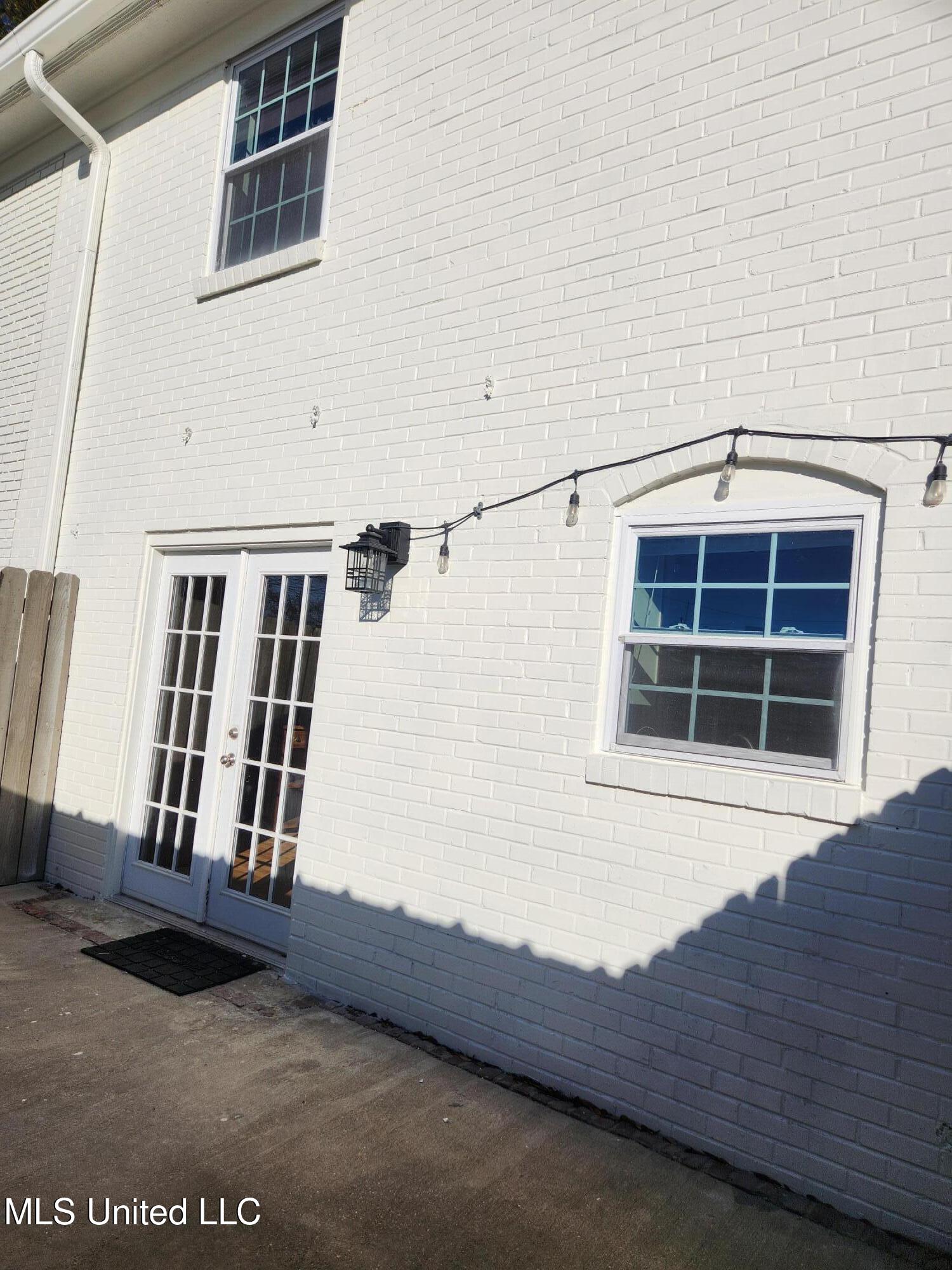 5025 Wayneland Drive, H3