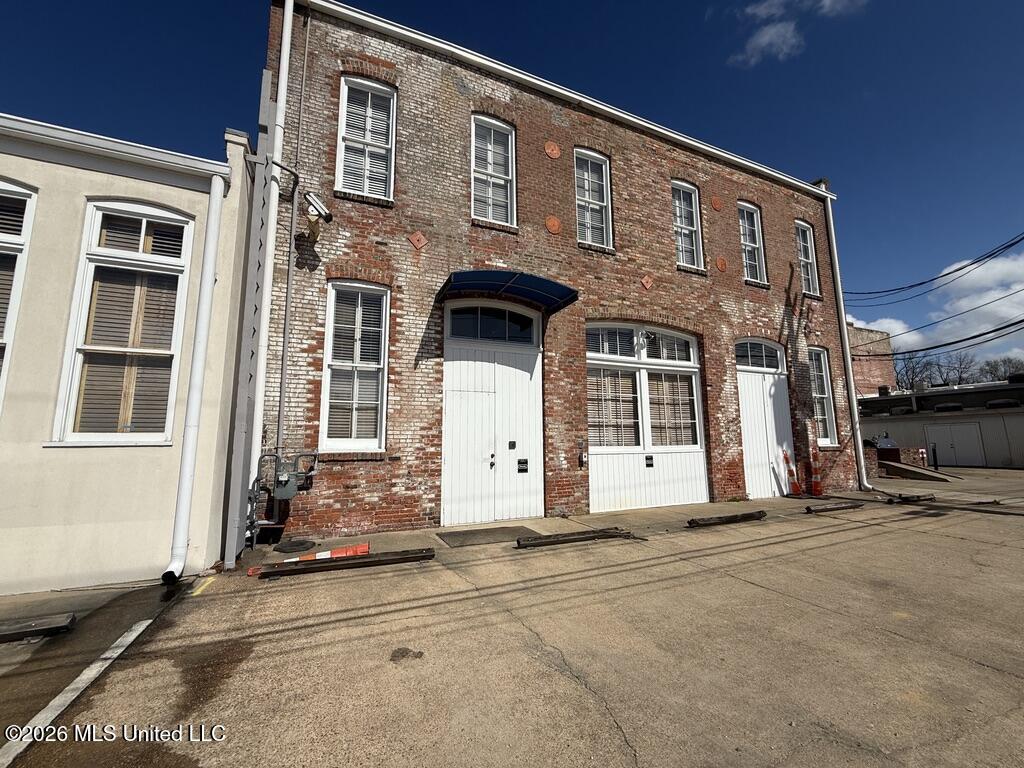 111 W Front Street