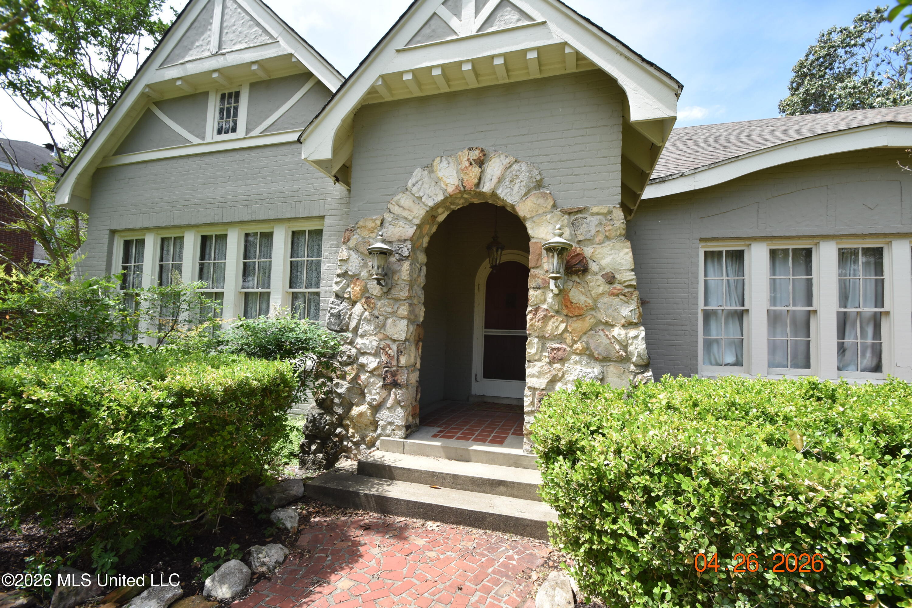 705 Grand Boulevard