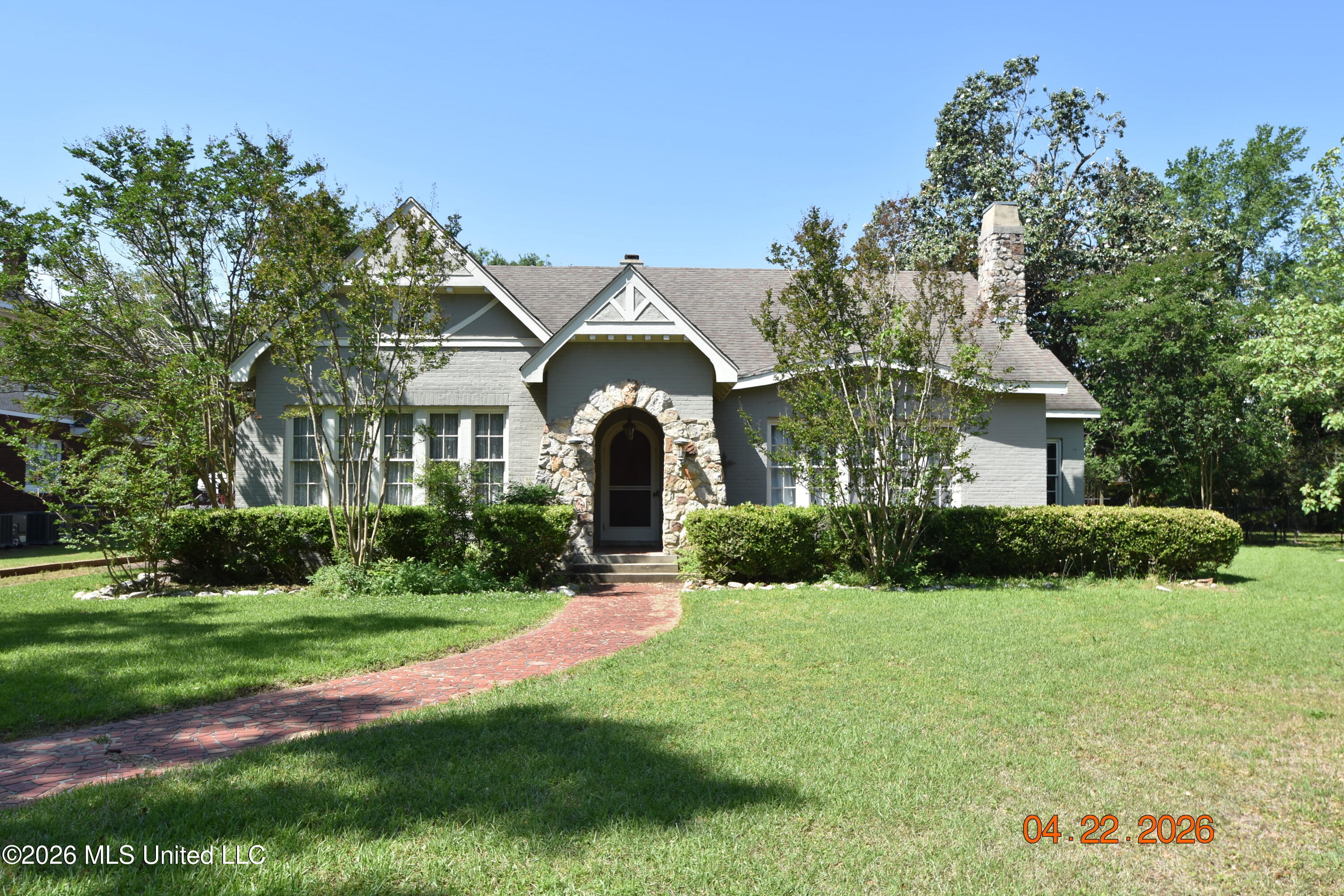 705 Grand Boulevard