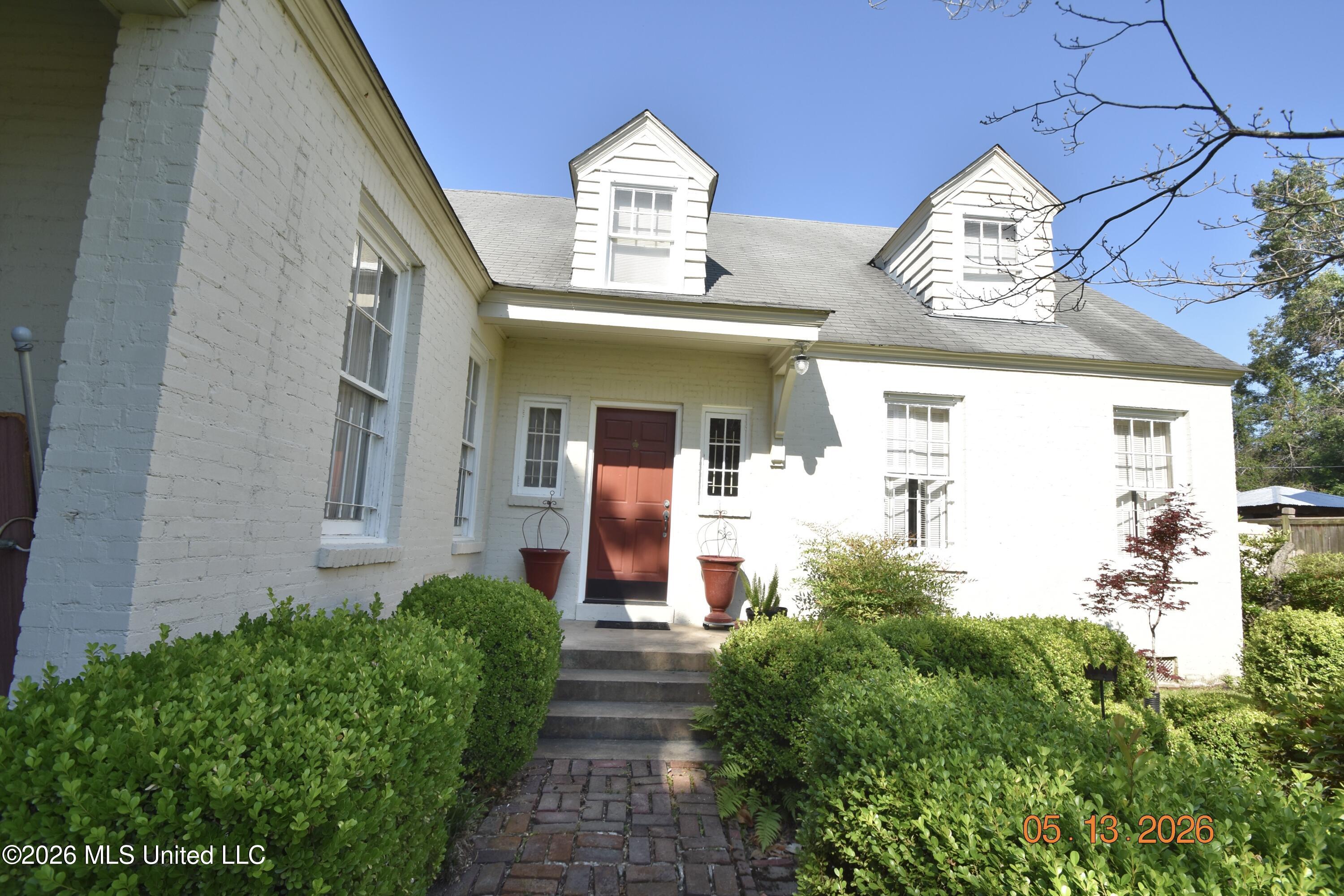 204 Grand Boulevard