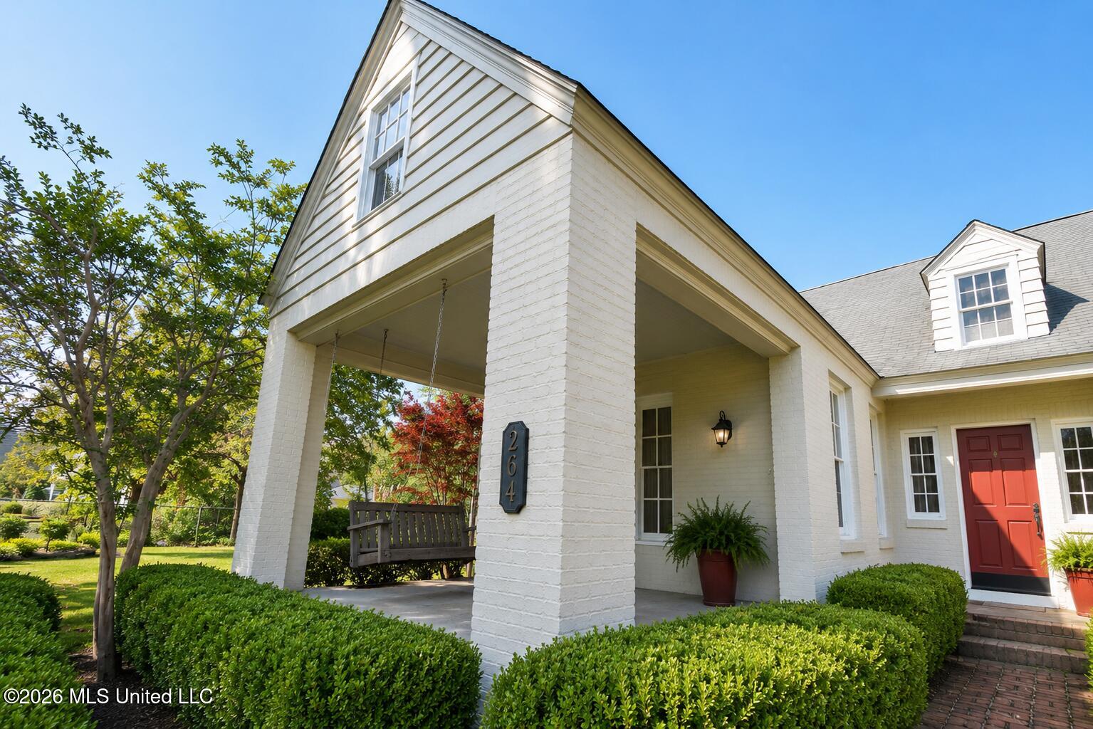 204 Grand Boulevard