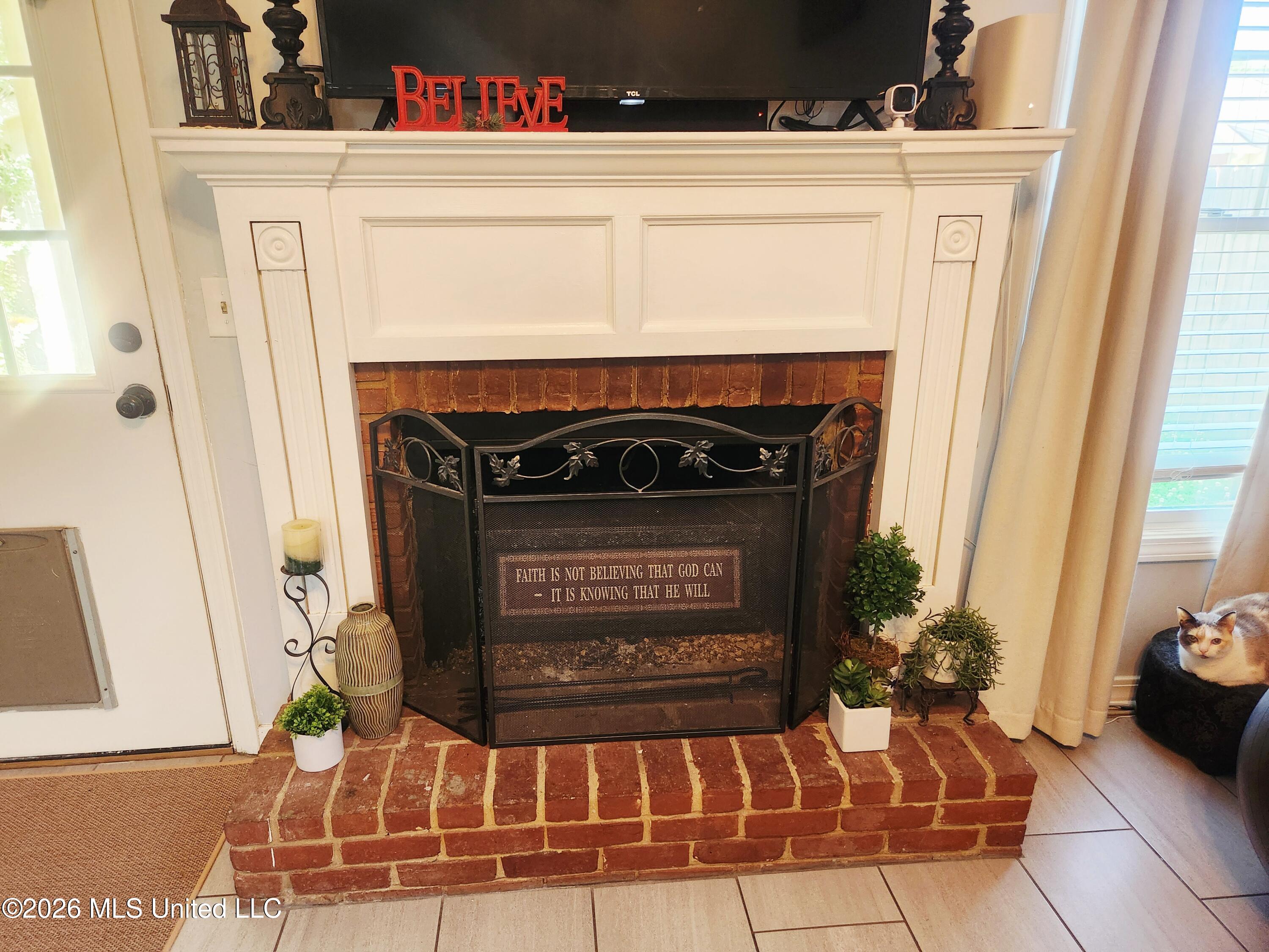 118 N Brighton Drive
