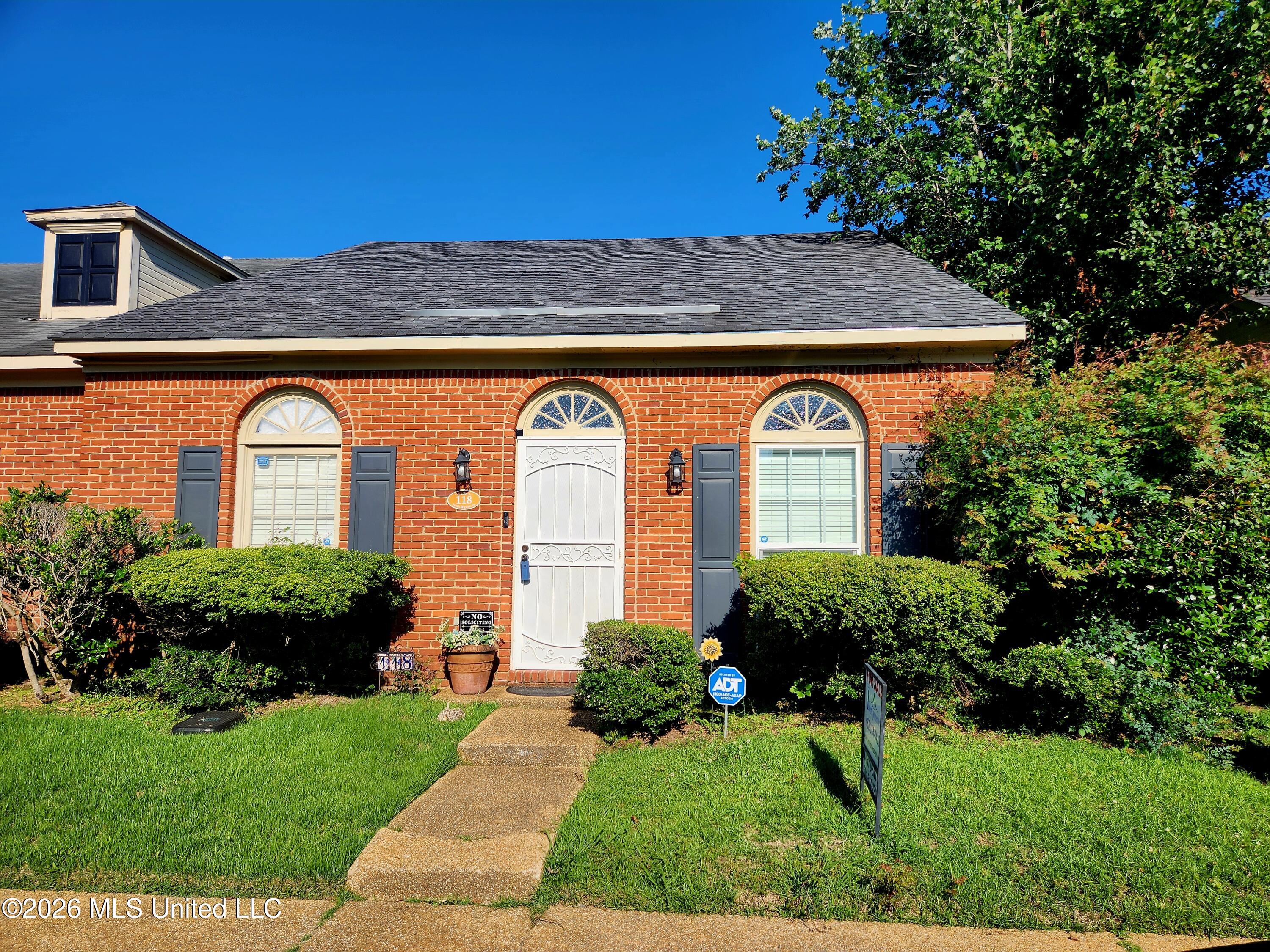 118 N Brighton Drive