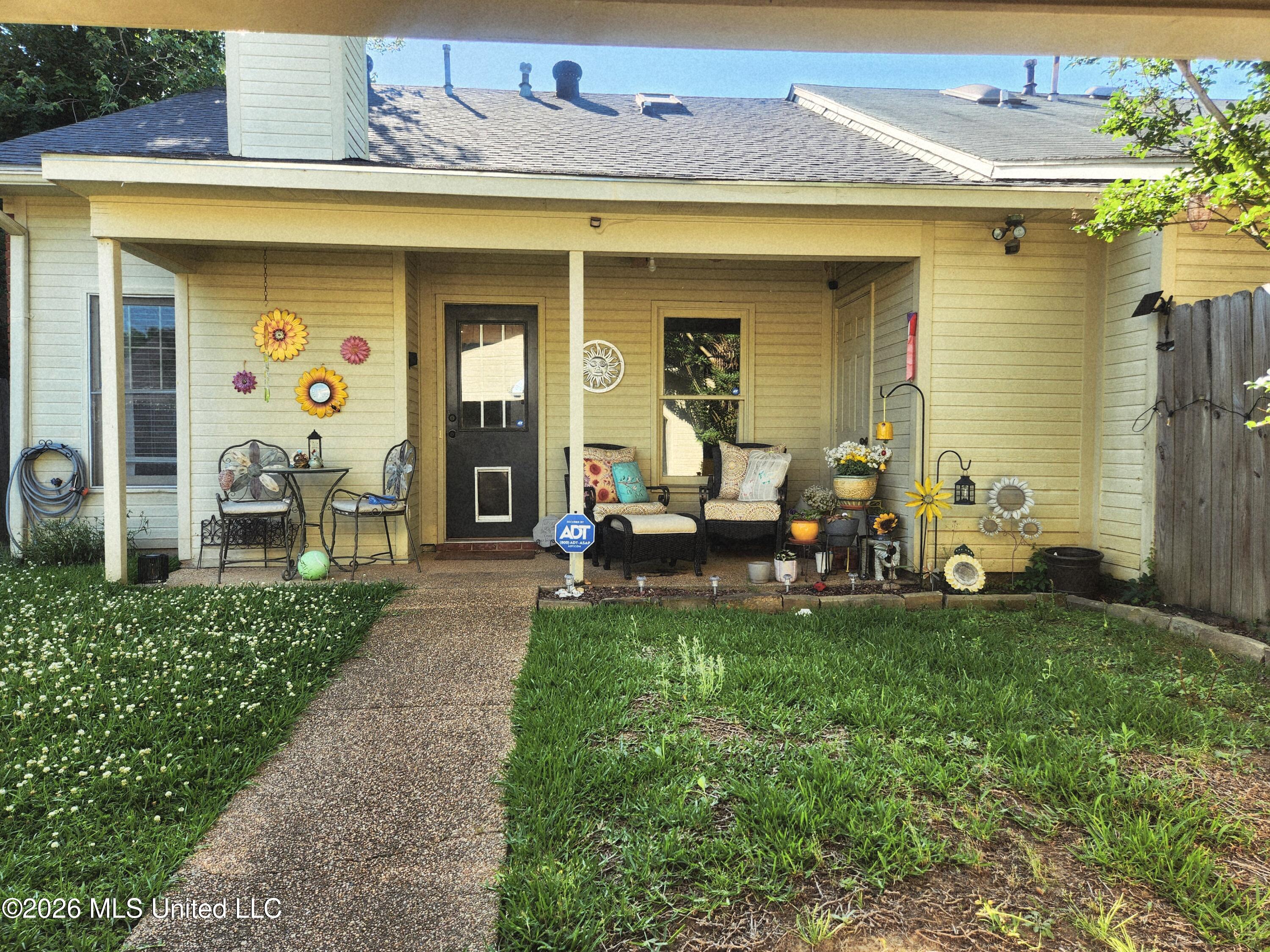 118 N Brighton Drive