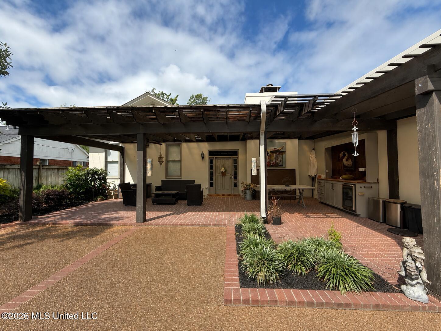 318 Grand Boulevard