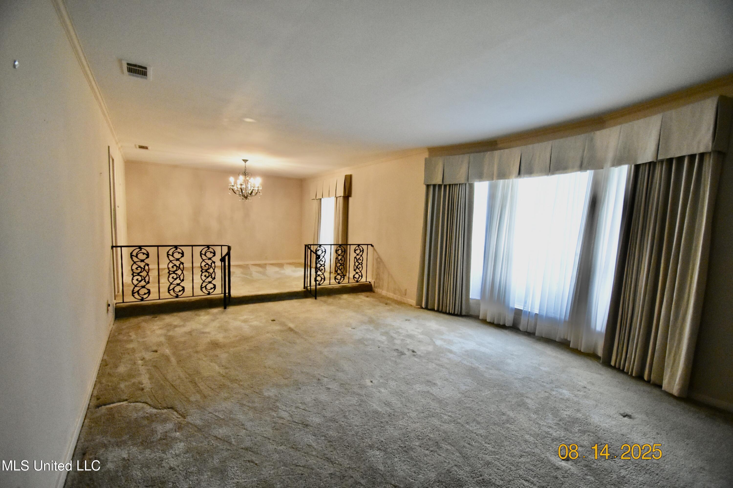503 East Park Avenue
