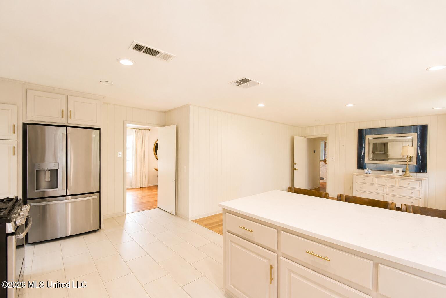408 E Park Avenue