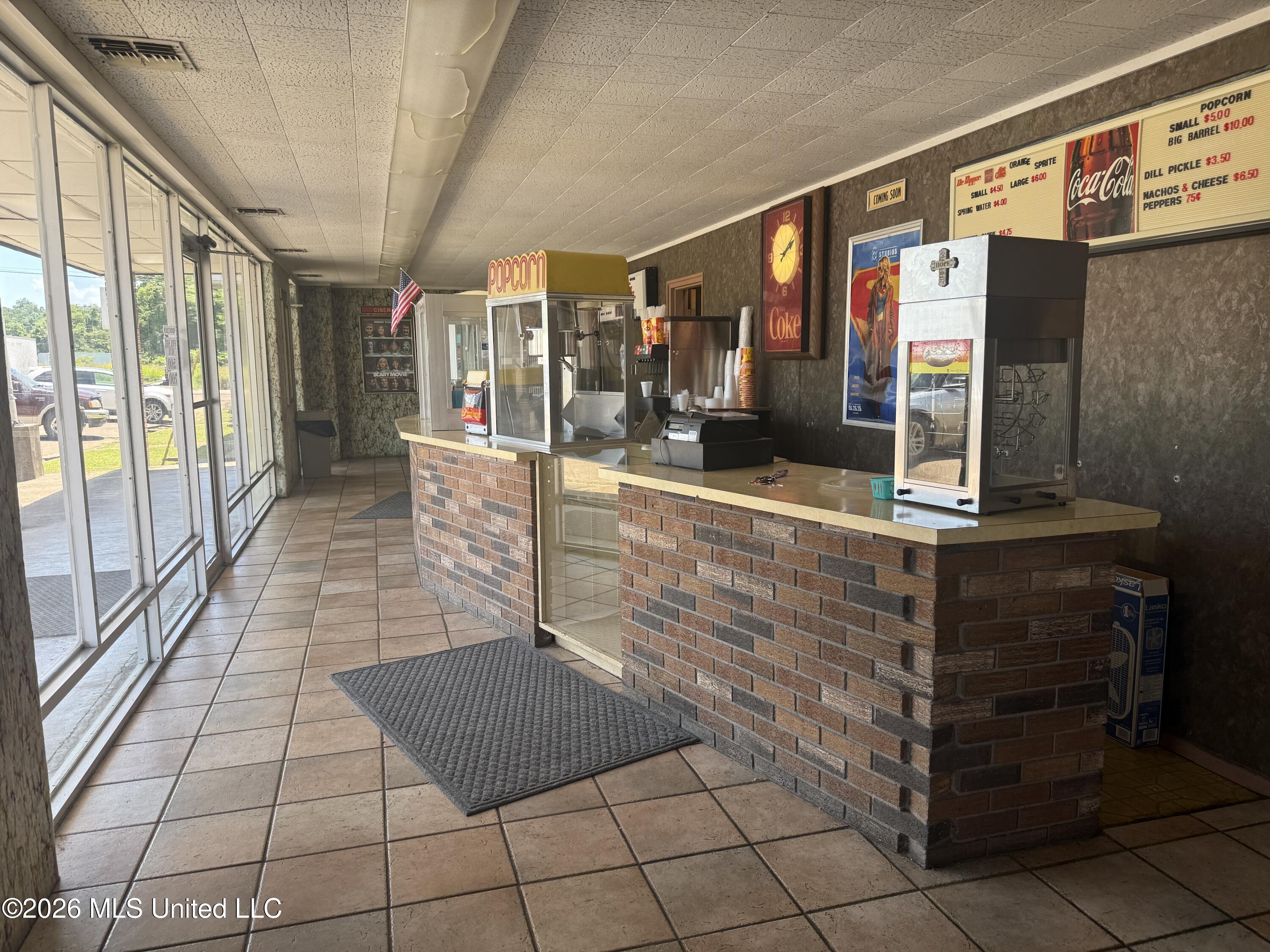 1405 Plaza Drive