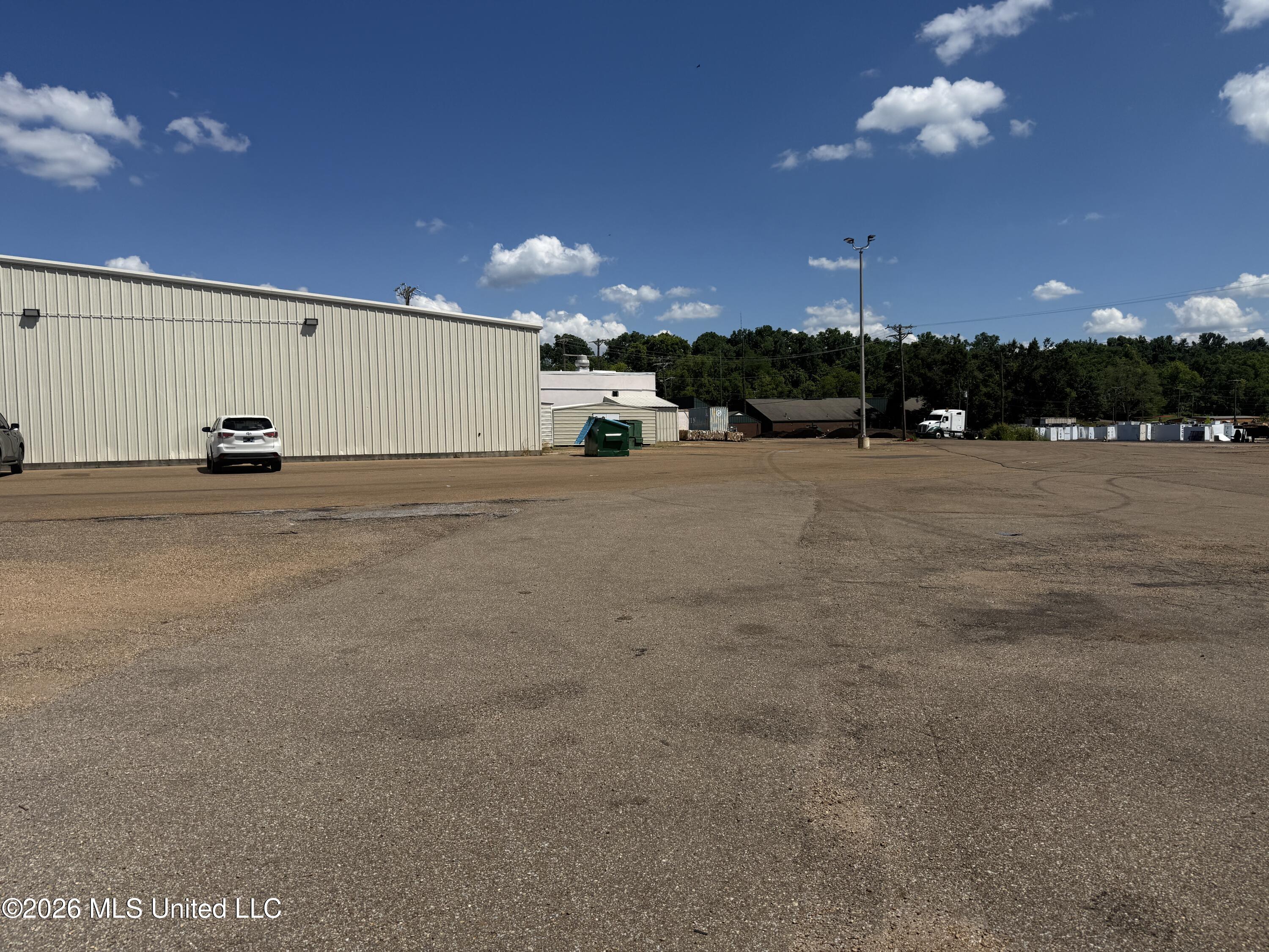 1405 Plaza Drive