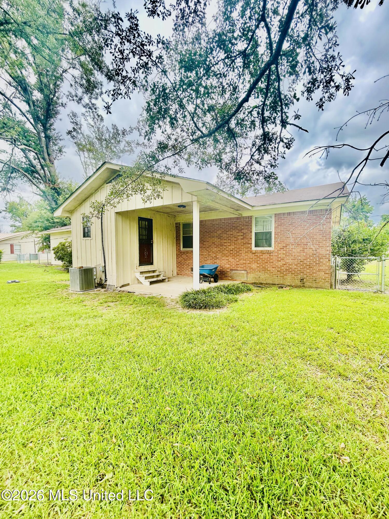 14081 Browning Road 520