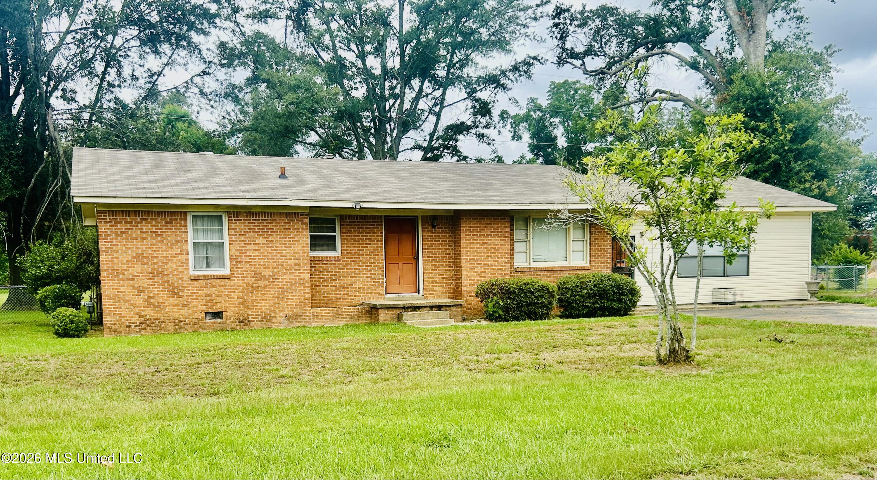 14081 Browning Road 520