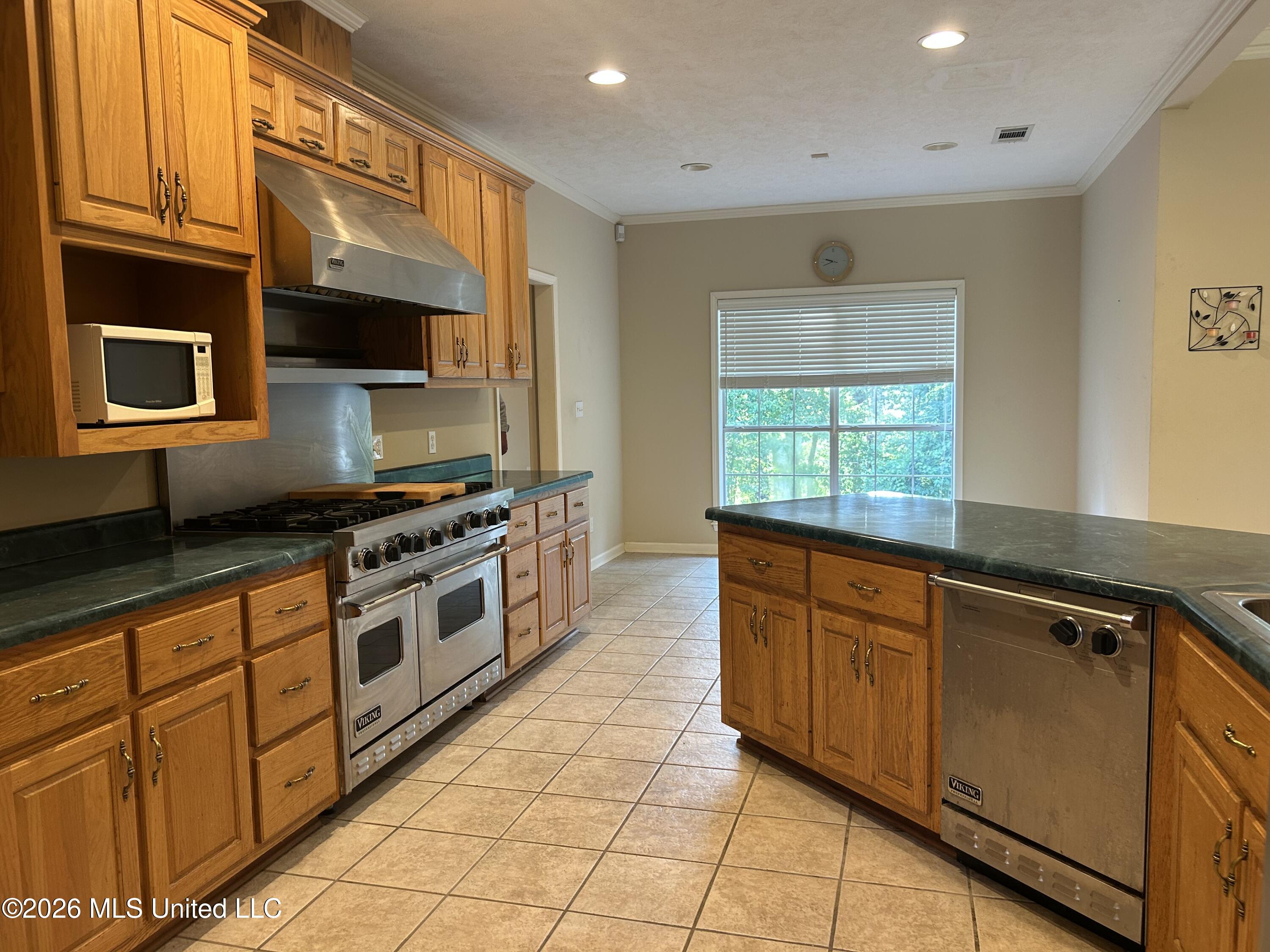 195 County Road 370