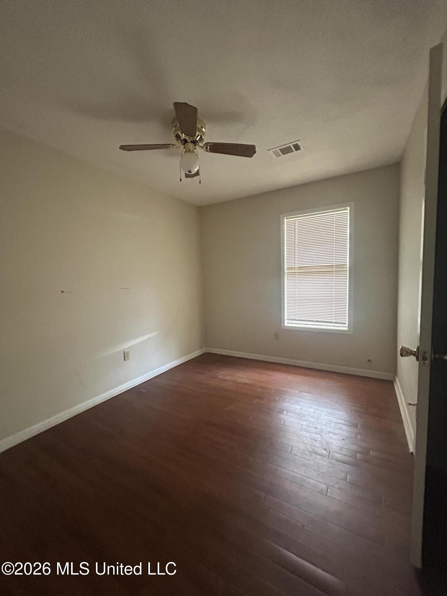 2615 Kay White Circle