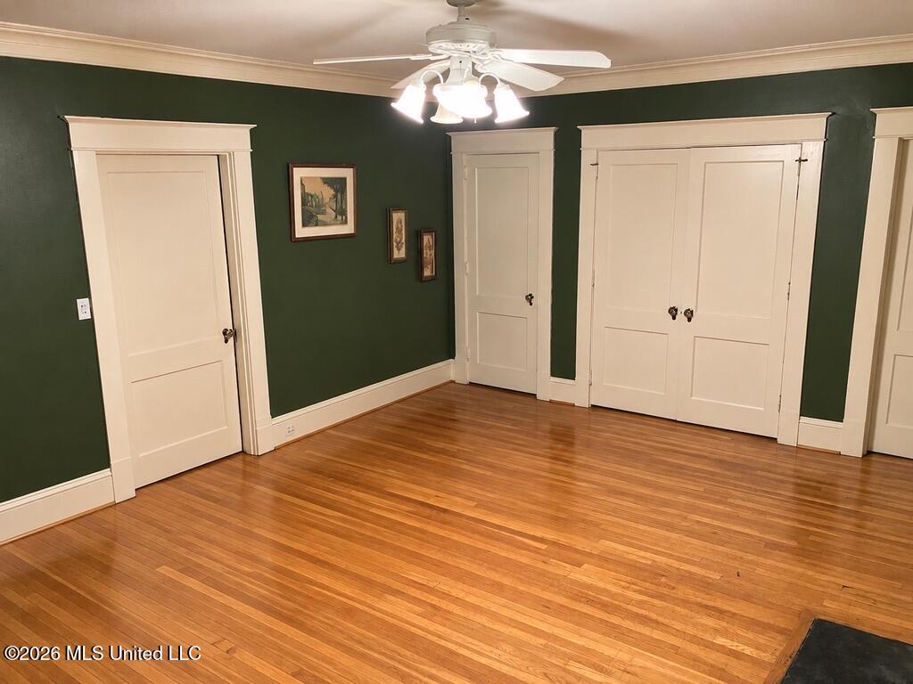 1211 River Road