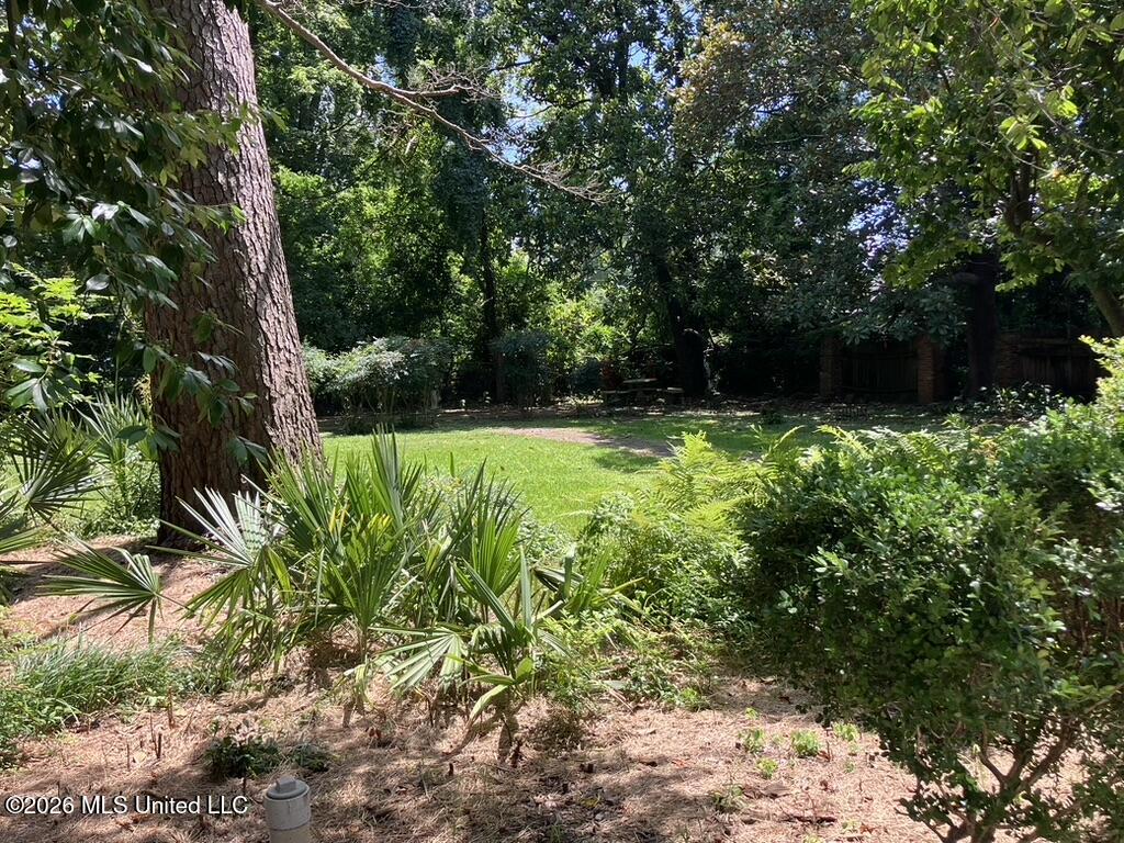 1211 River Road