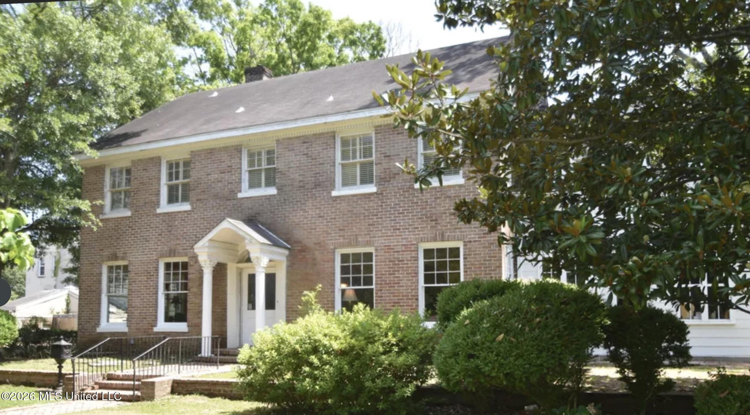 1211 River Road