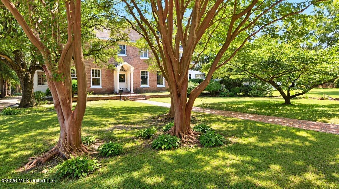 1211 River Road