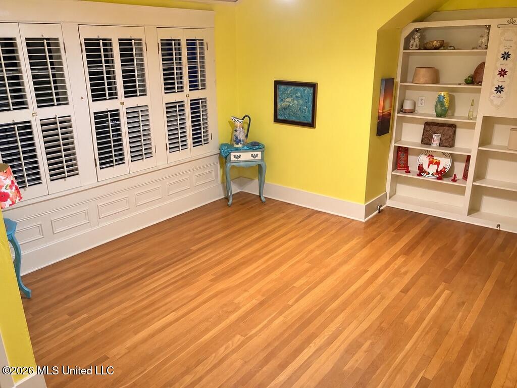 1211 River Road