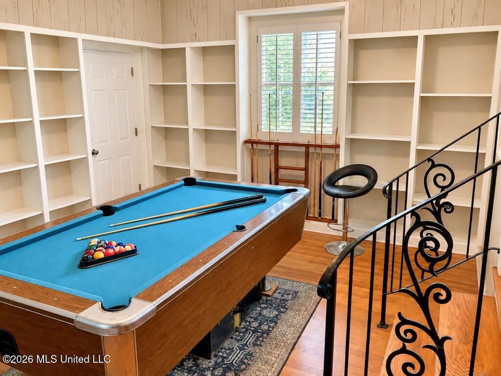 1211 River Road