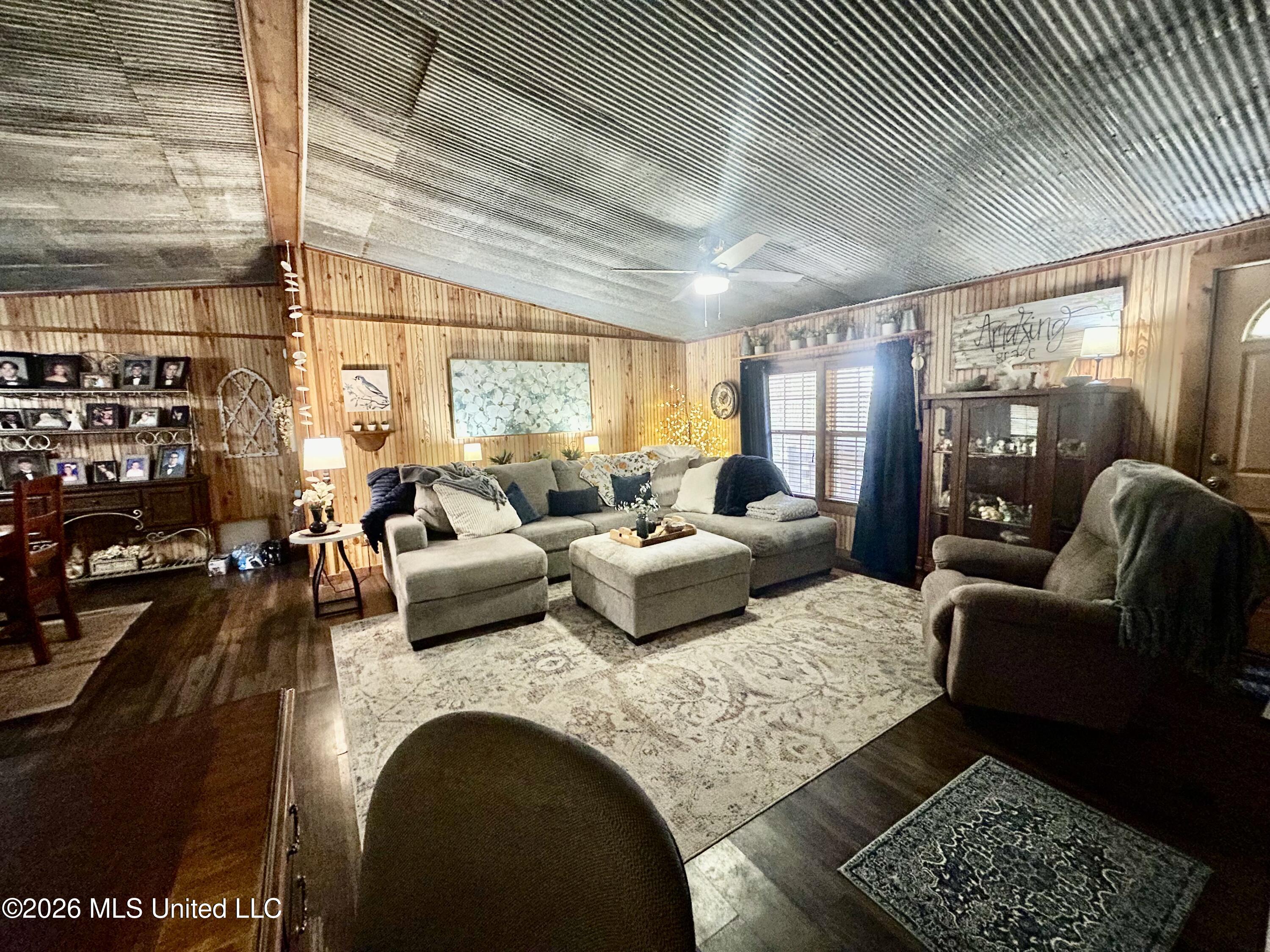 73 County Road 301