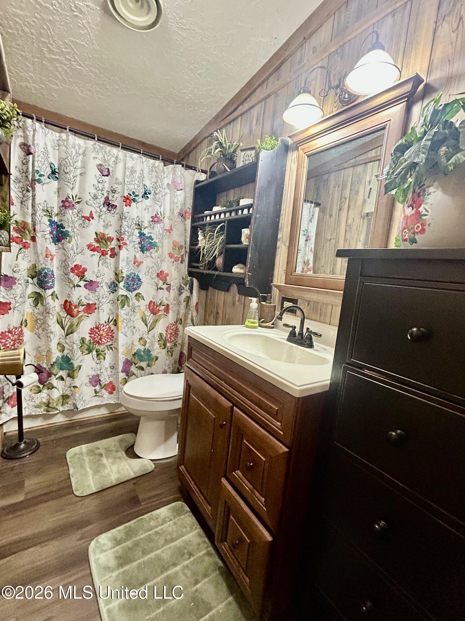 73 County Road 301