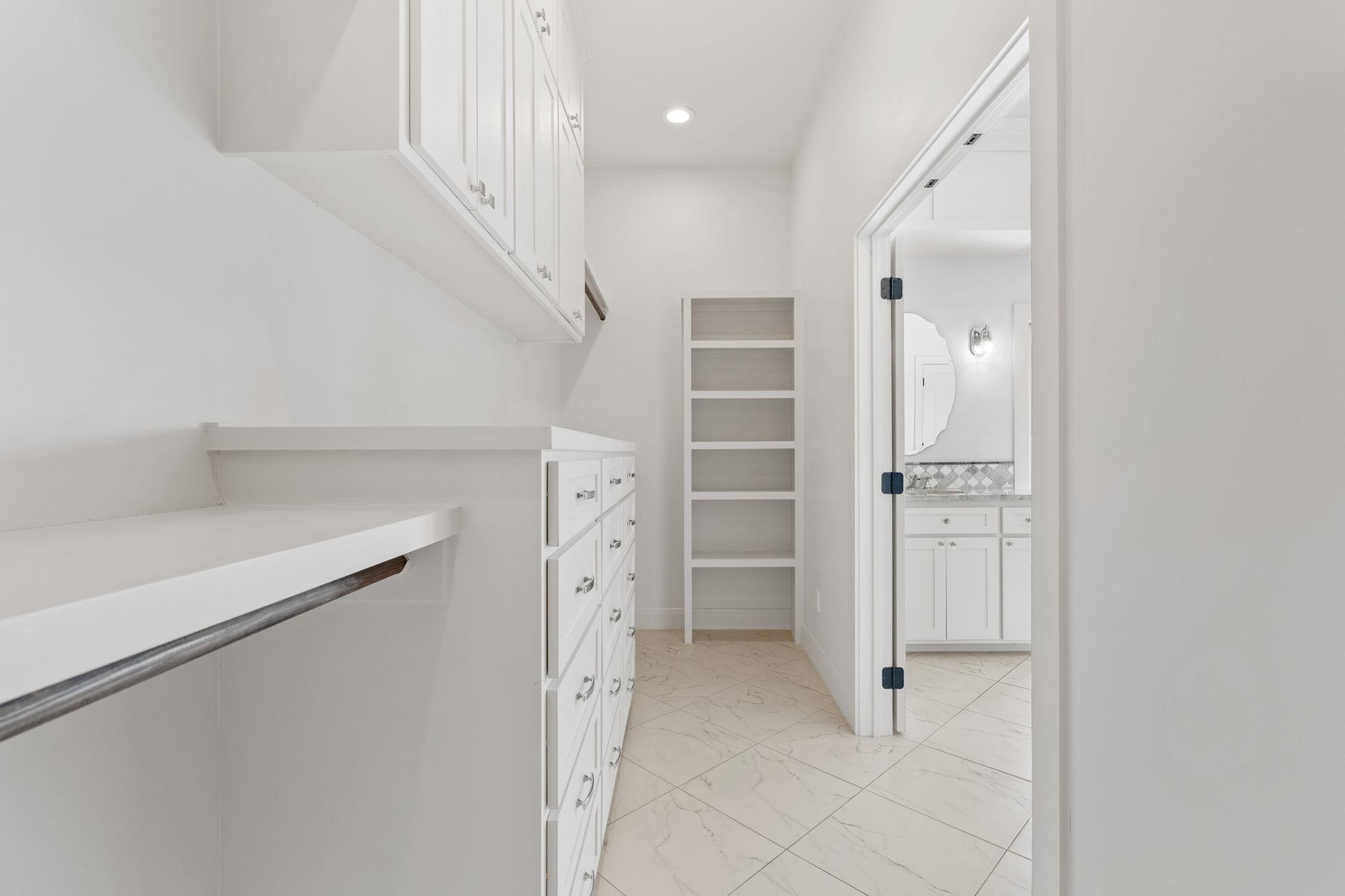 301 Twisted Oak Drive