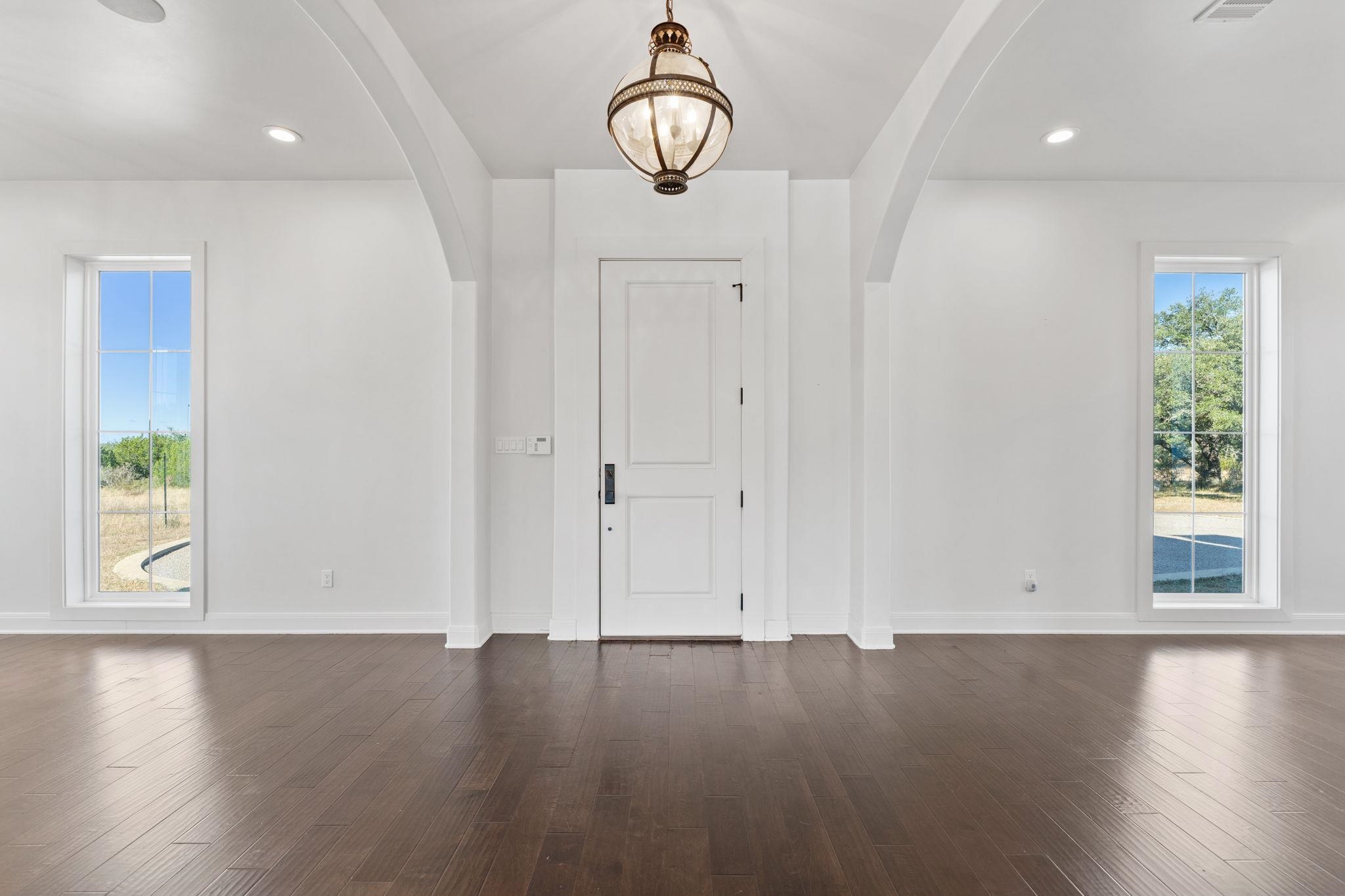 301 Twisted Oak Drive