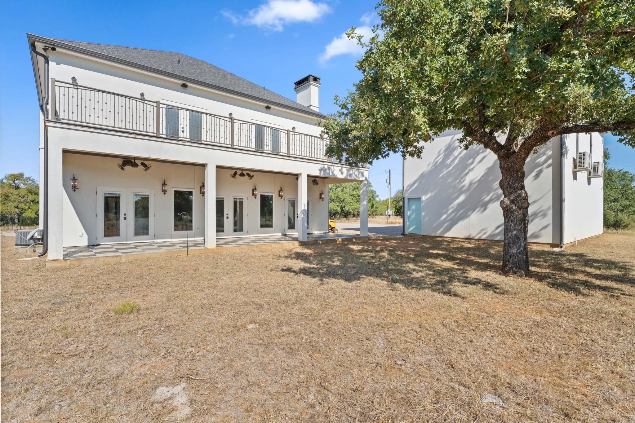 301 Twisted Oak Drive