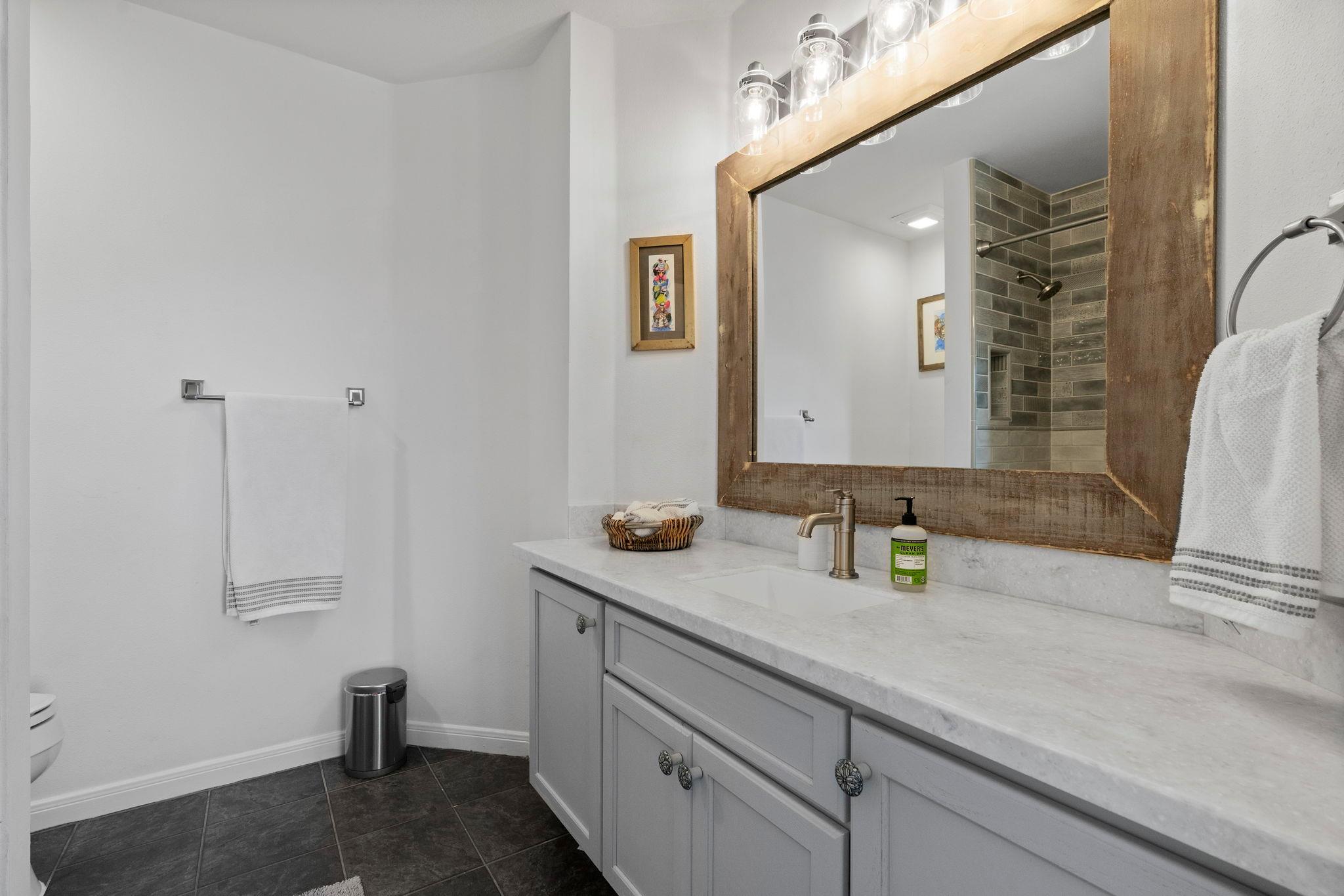 5111 Great Divide DR