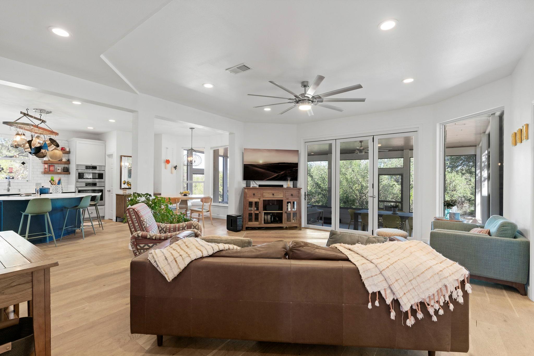 5111 Great Divide DR