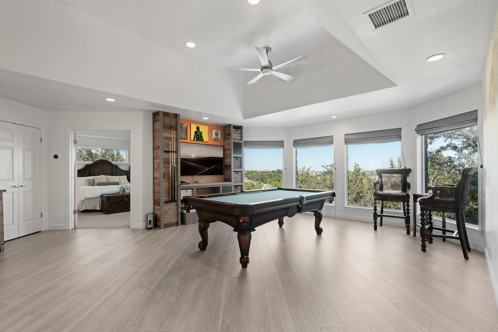 5111 Great Divide DR