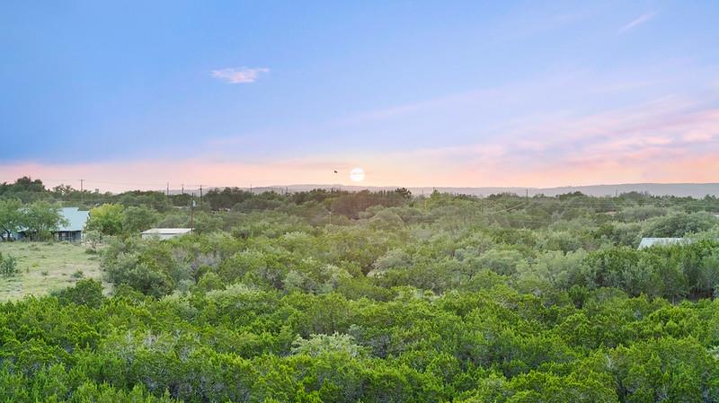 4000 Crawford RD, Spicewood