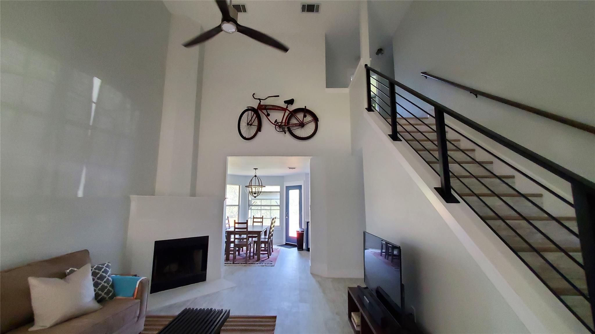 10201 Sandy Beach RD