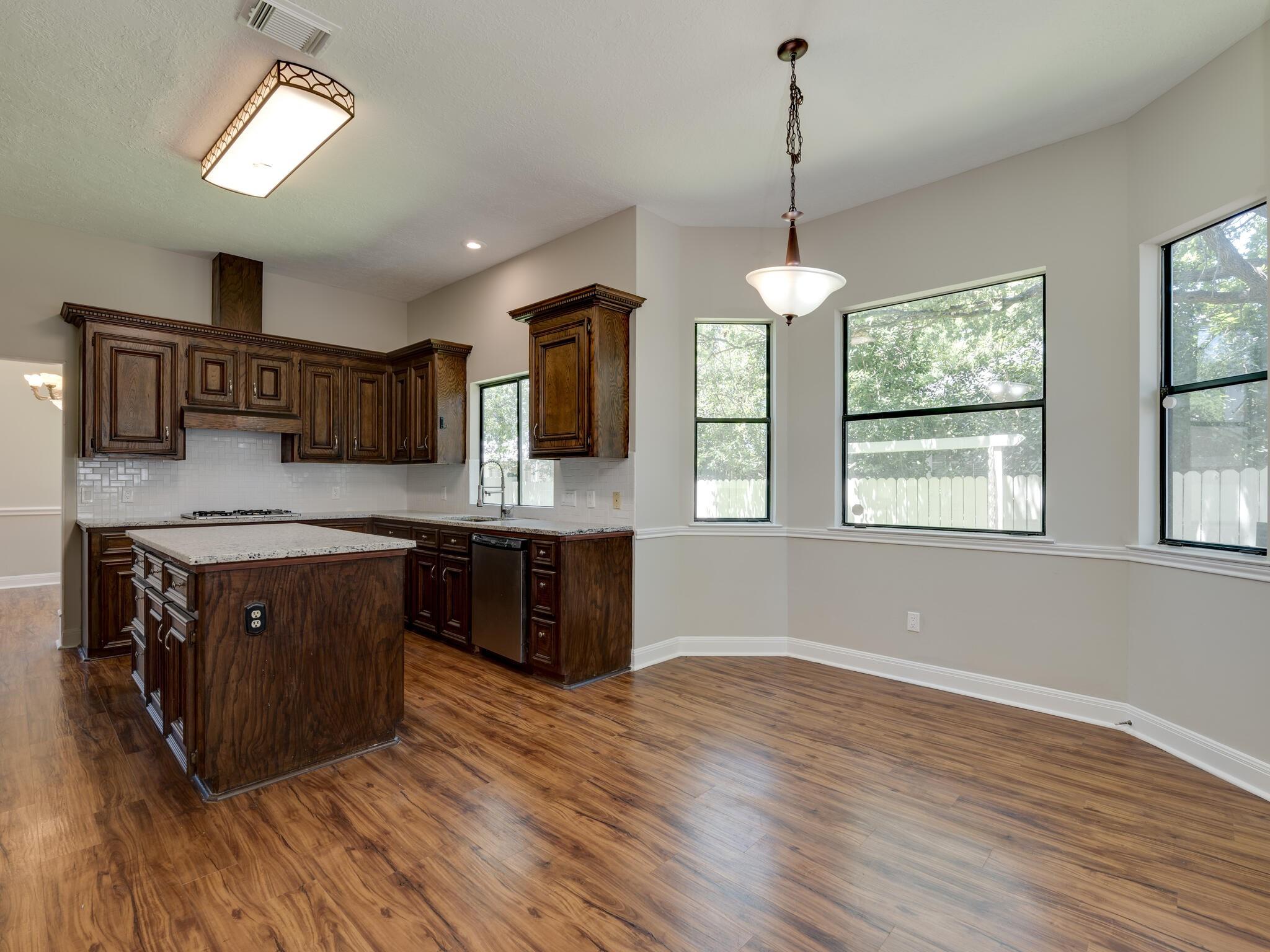 3944 Kristencreek LN