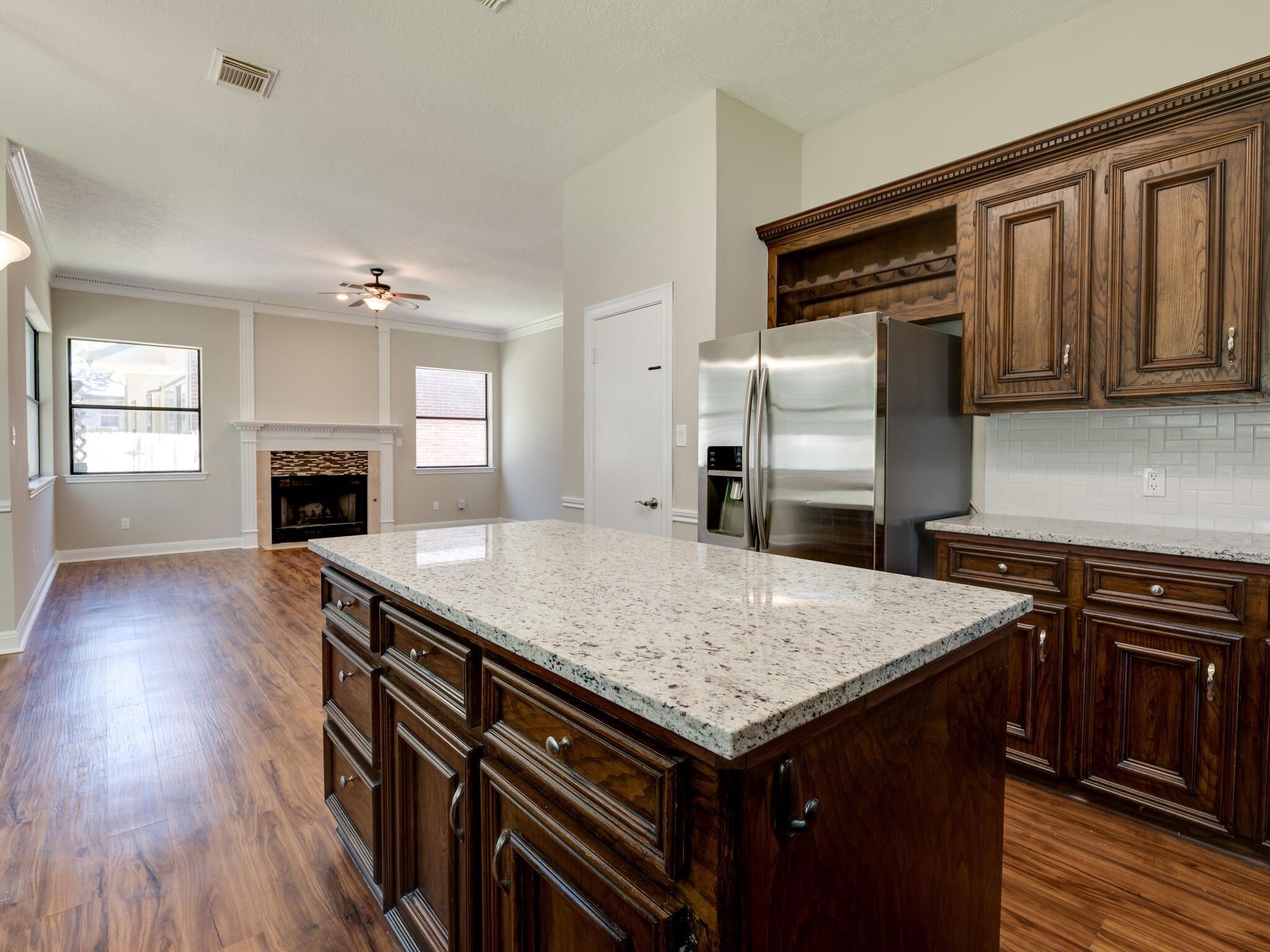 3944 Kristencreek LN