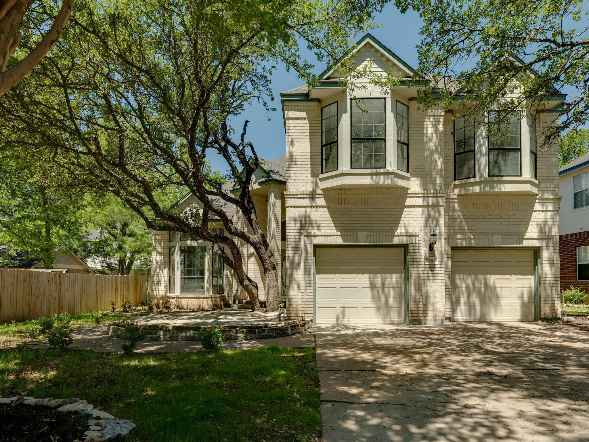 3944 Kristencreek LN