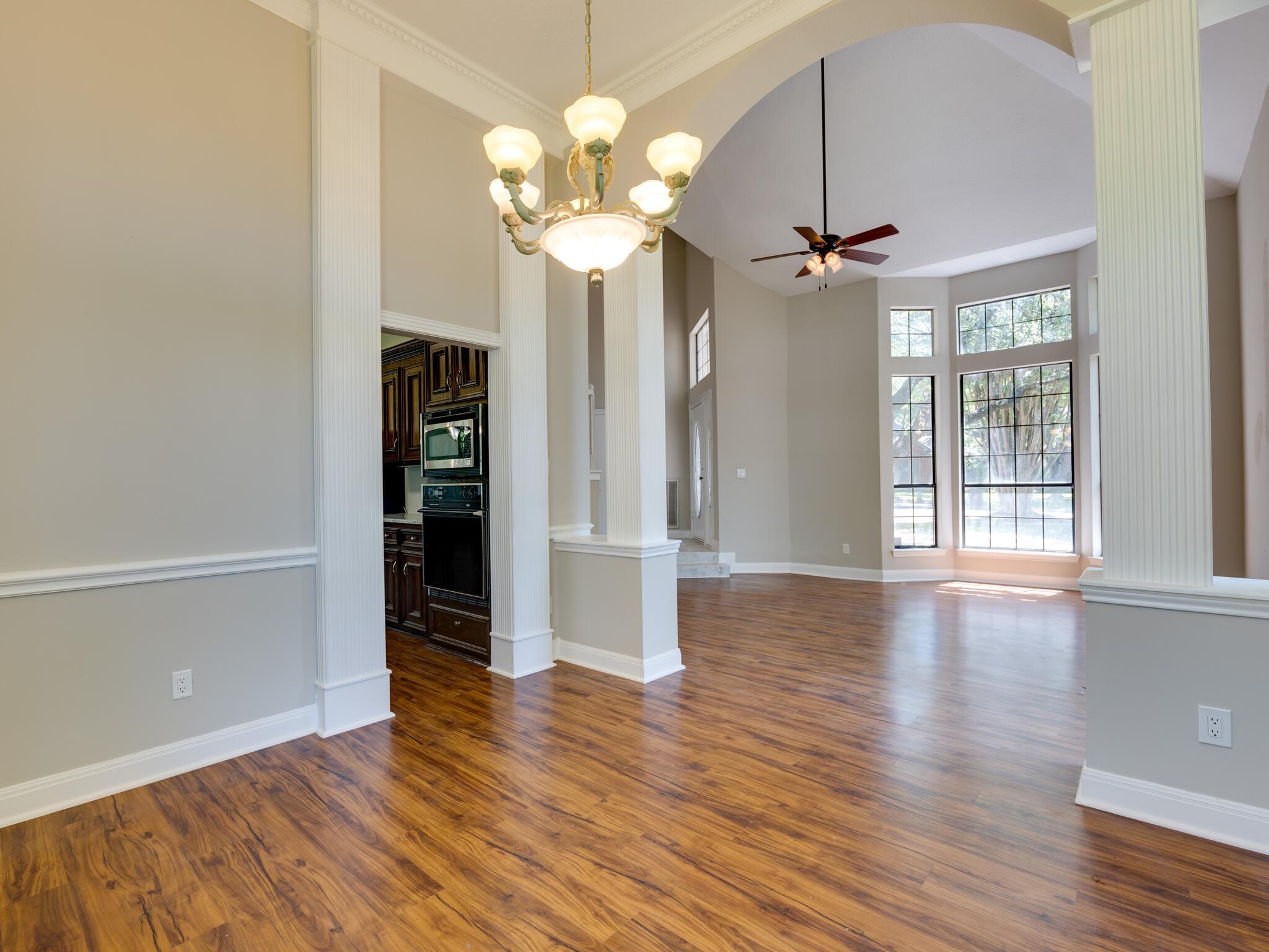 3944 Kristencreek LN