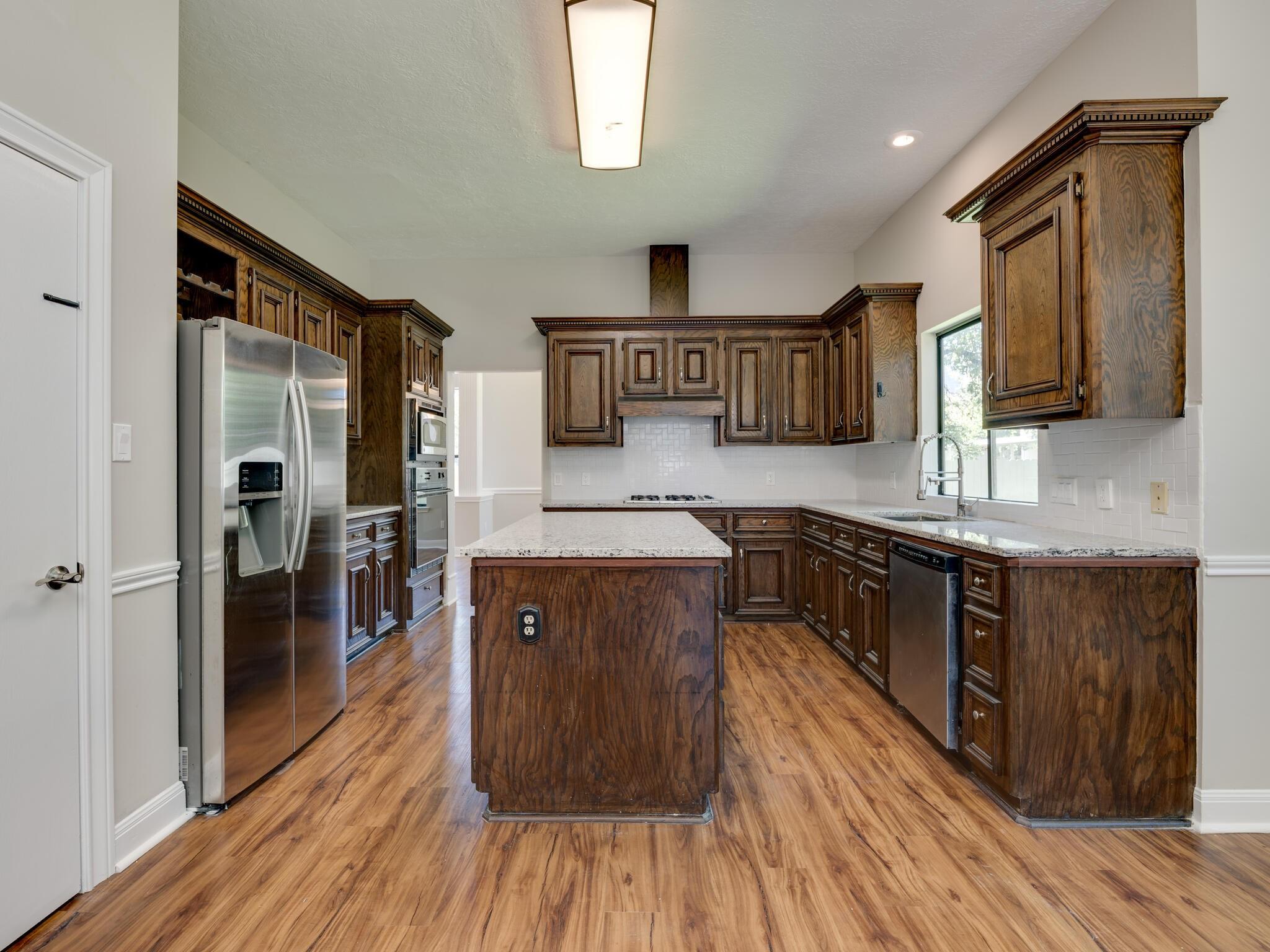 3944 Kristencreek LN