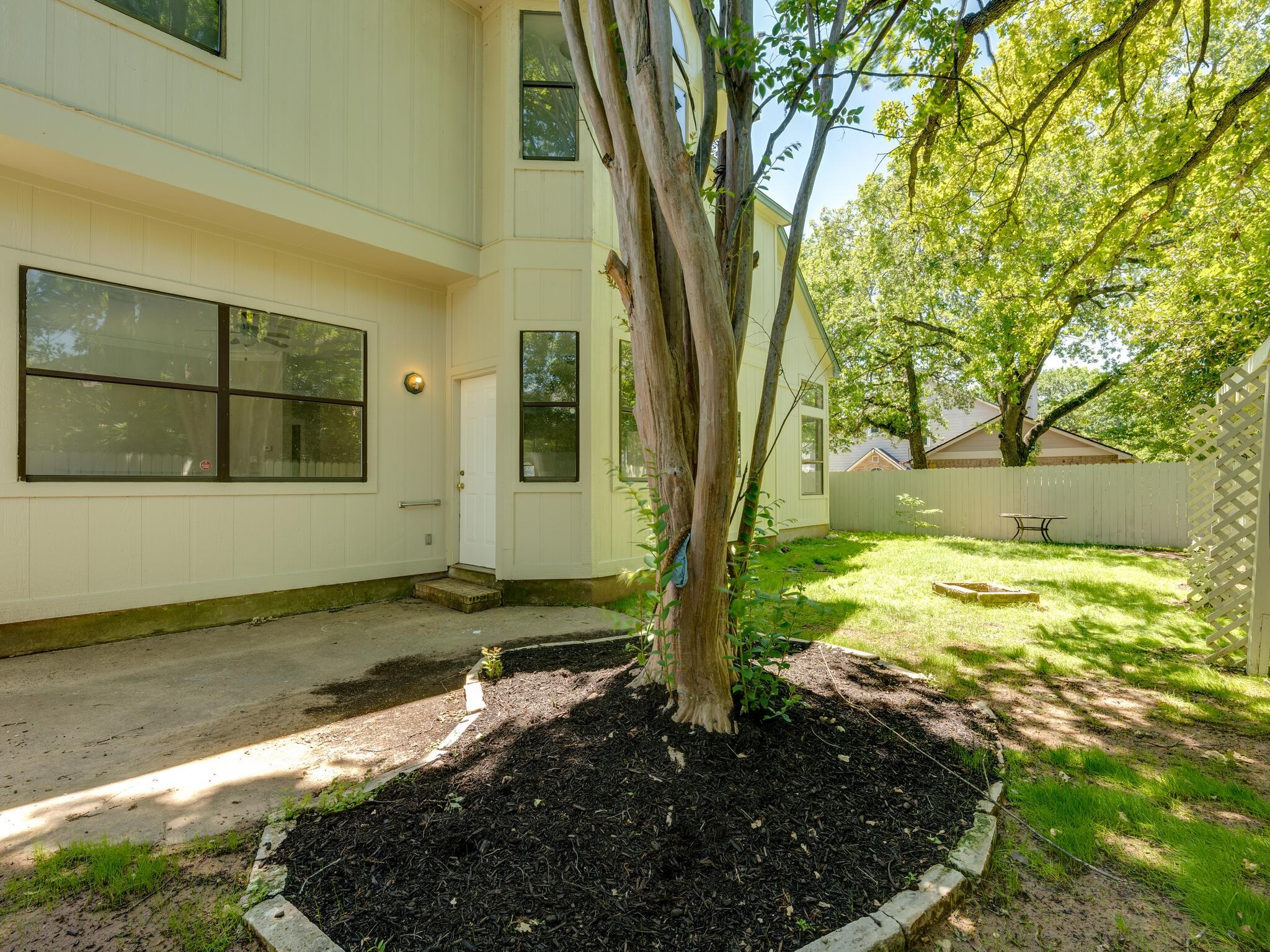 3944 Kristencreek LN