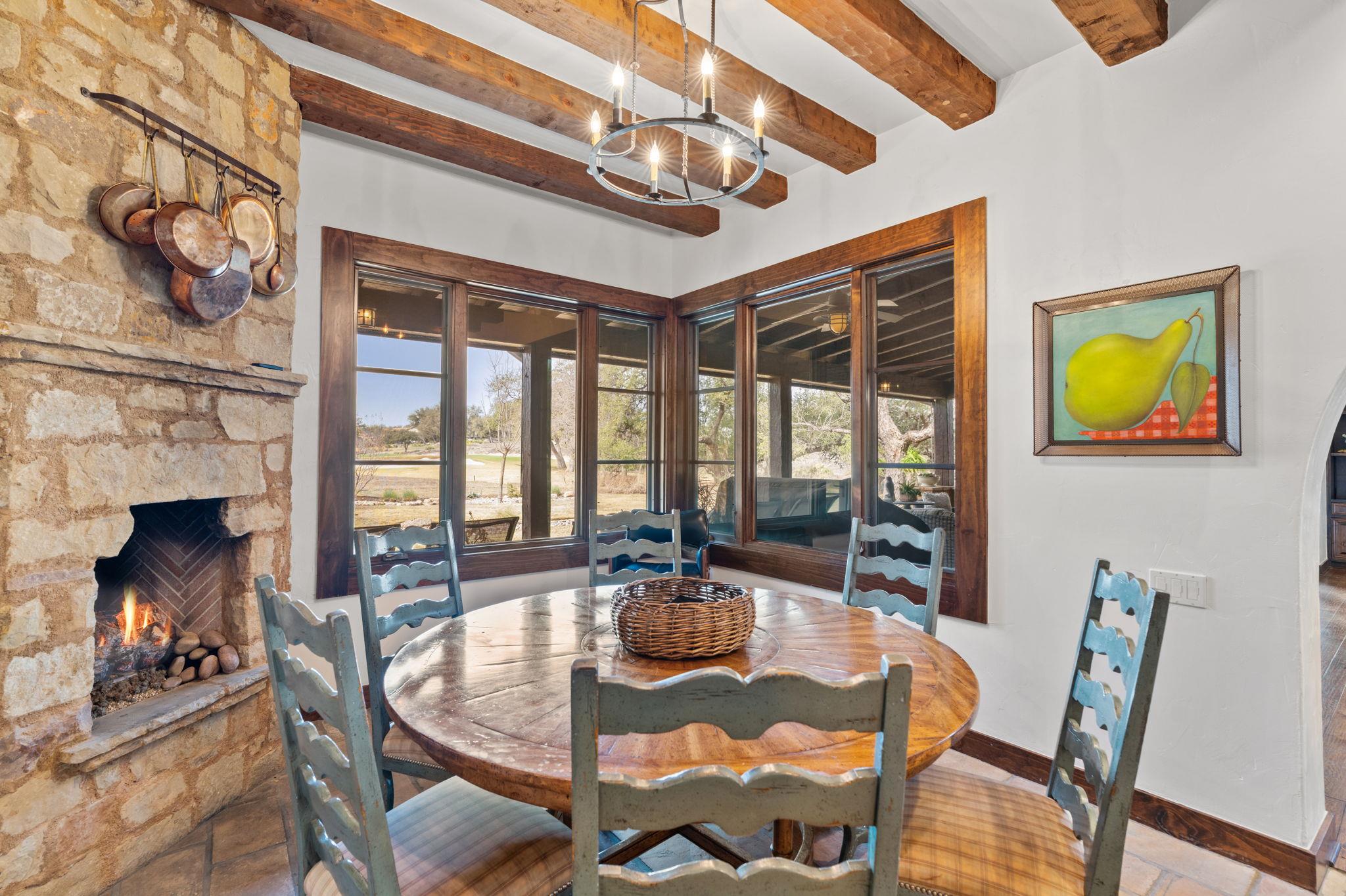119 Plaza Escondido