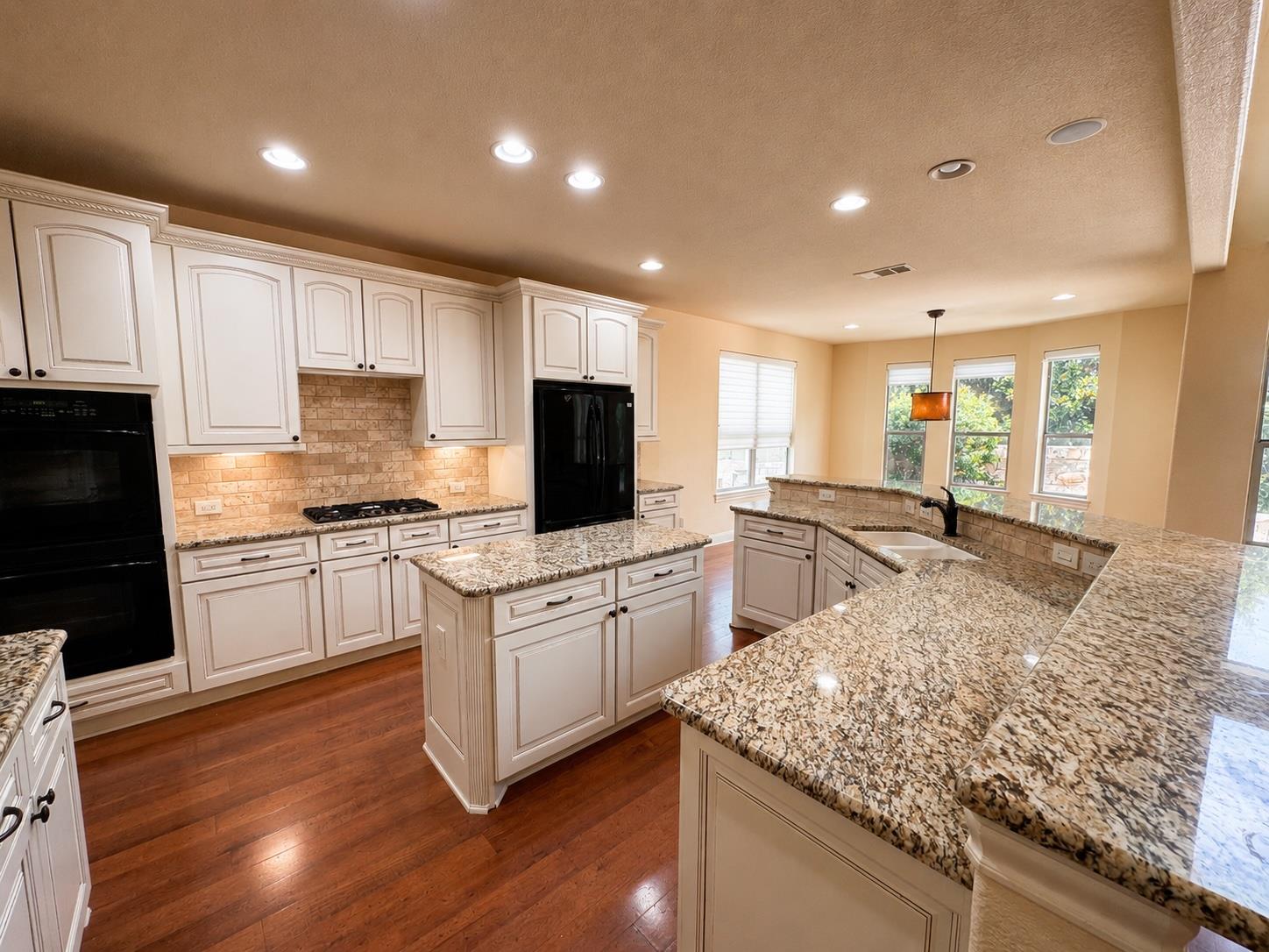 206 Varco DR