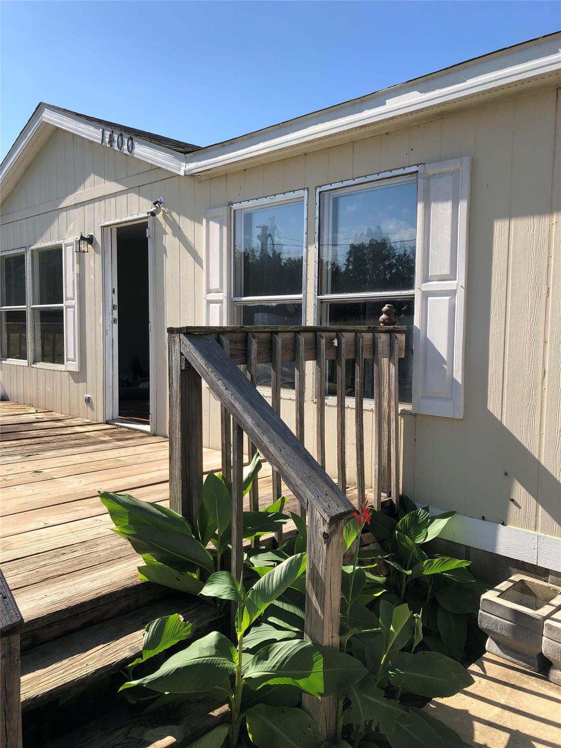 1400 Shawnee Circle CIR